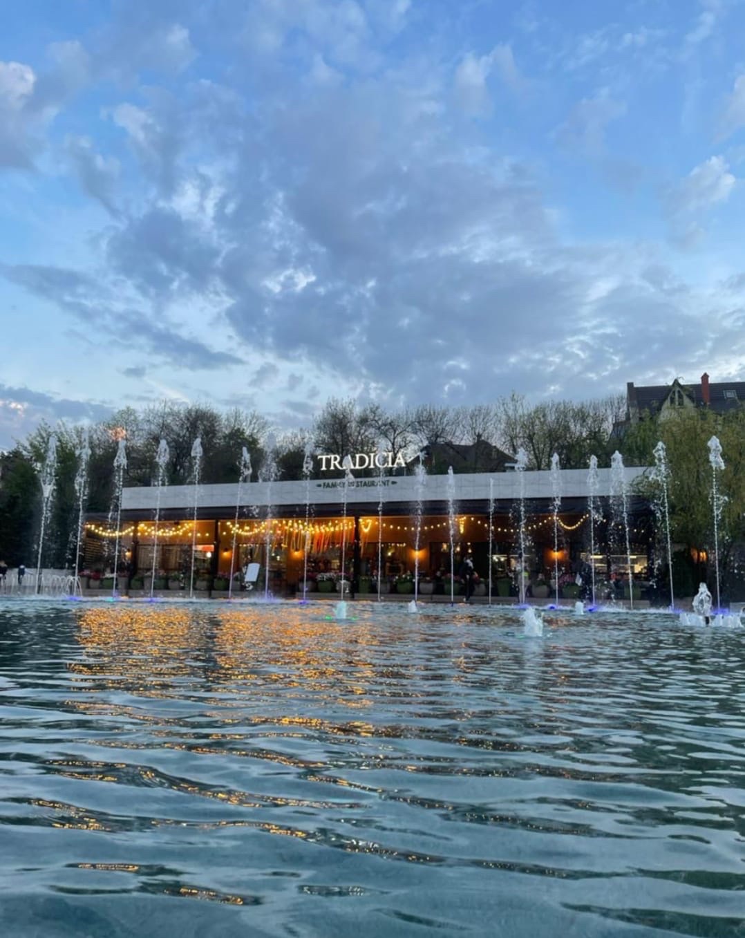 TRADICIA Family Restaurant image 6