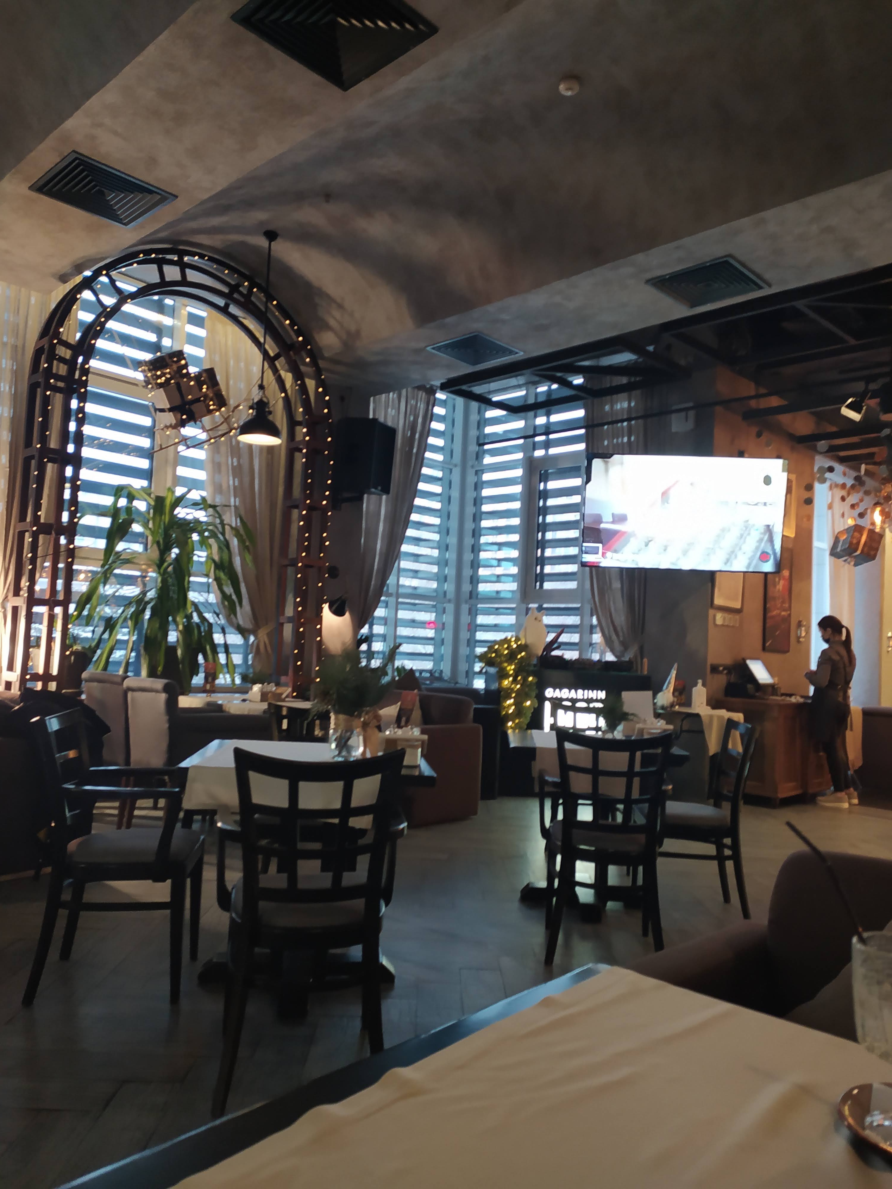 Gagarinn Food Hub image 8