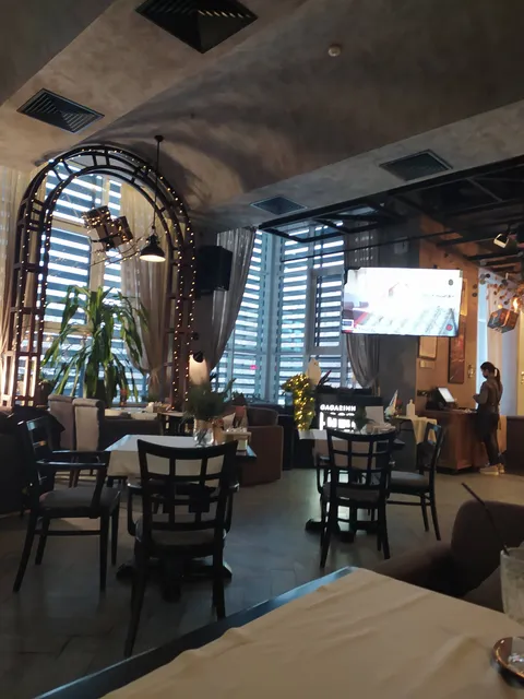 Gagarinn Food Hub image 8