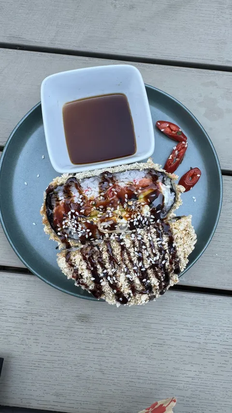 TAKAO Roll - паназійський street food image 8