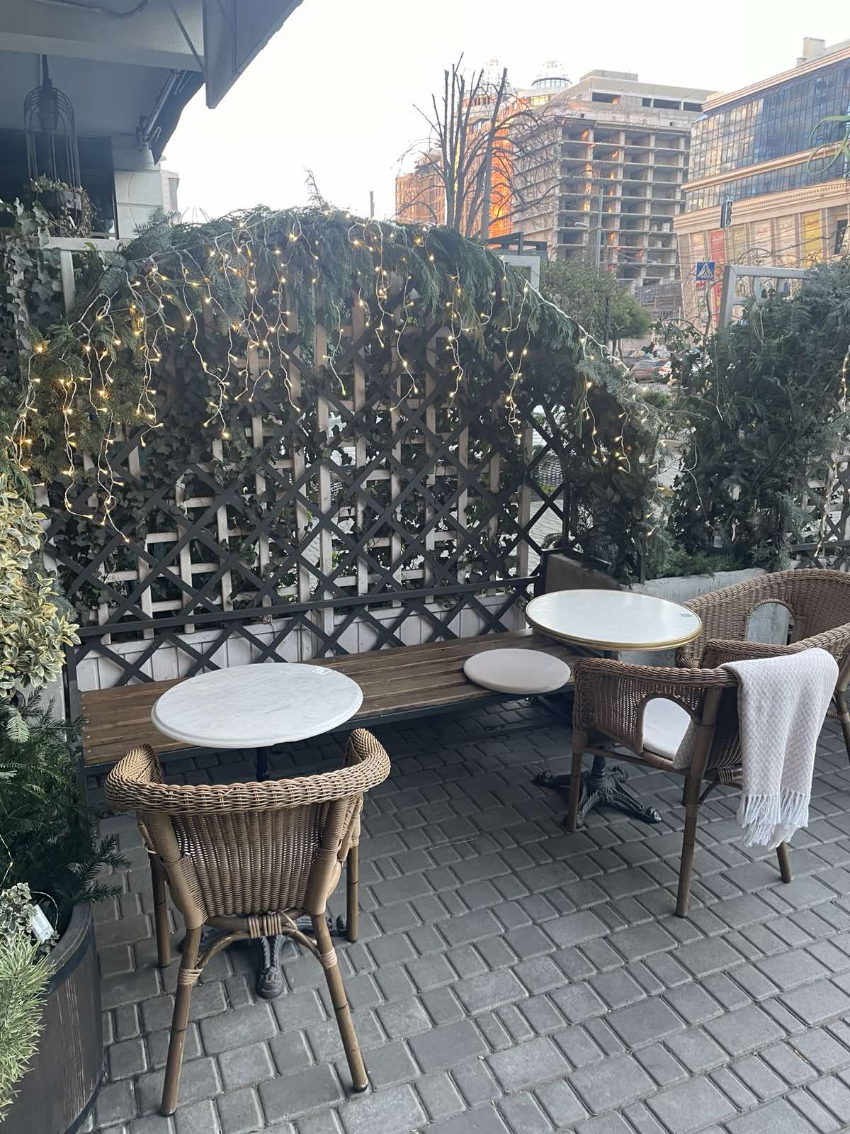 Ohlala coffee & wine image 5