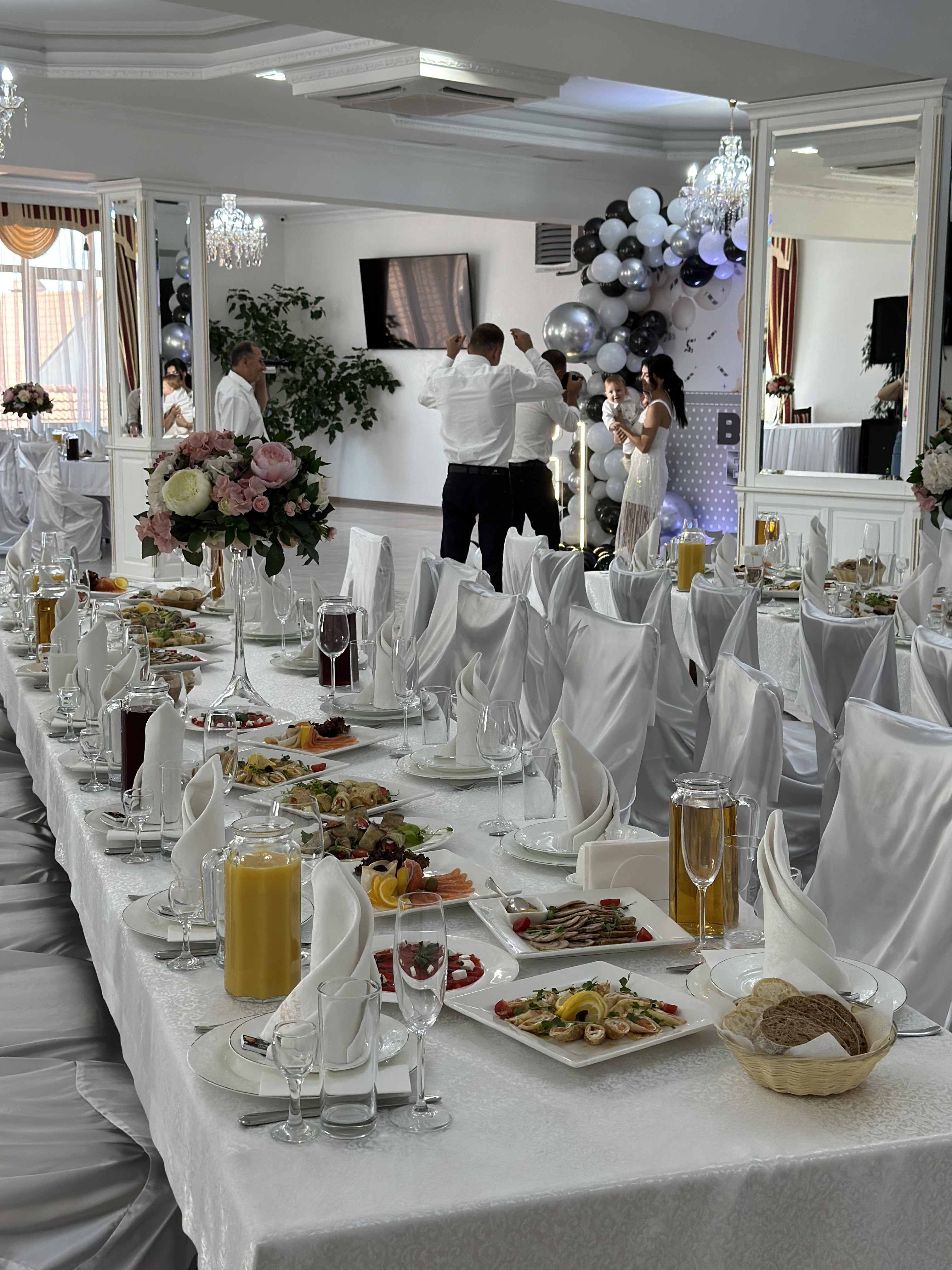 Hostynyy Dvir "Nadiya" image 2