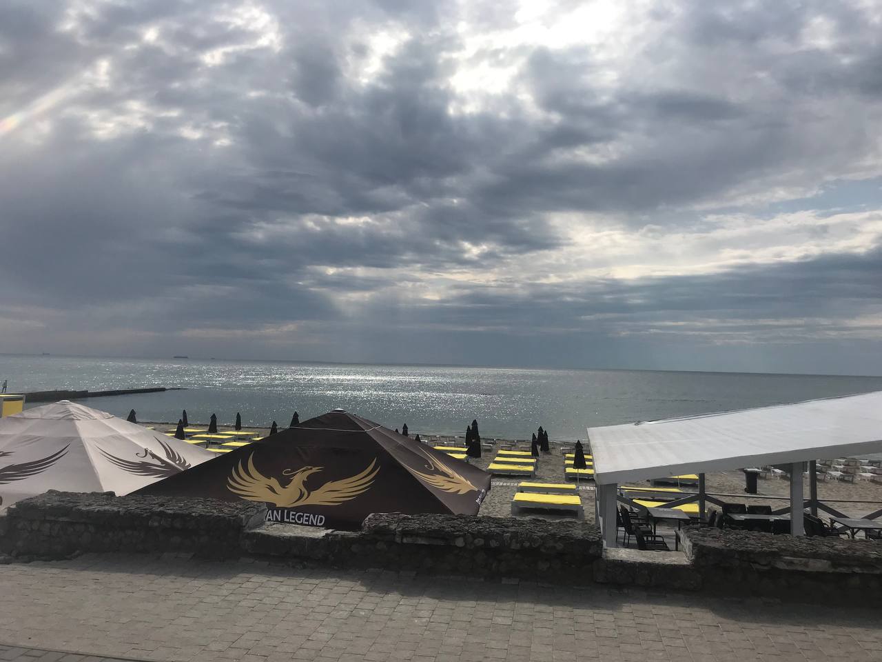 Yellow stone image 2