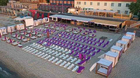 Violet beach club image 3