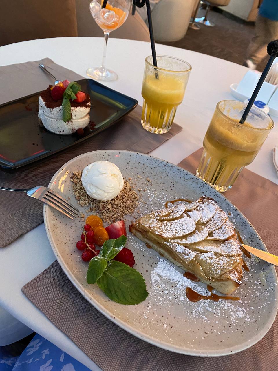 Restoran "Delʹfin", Nemo image 5