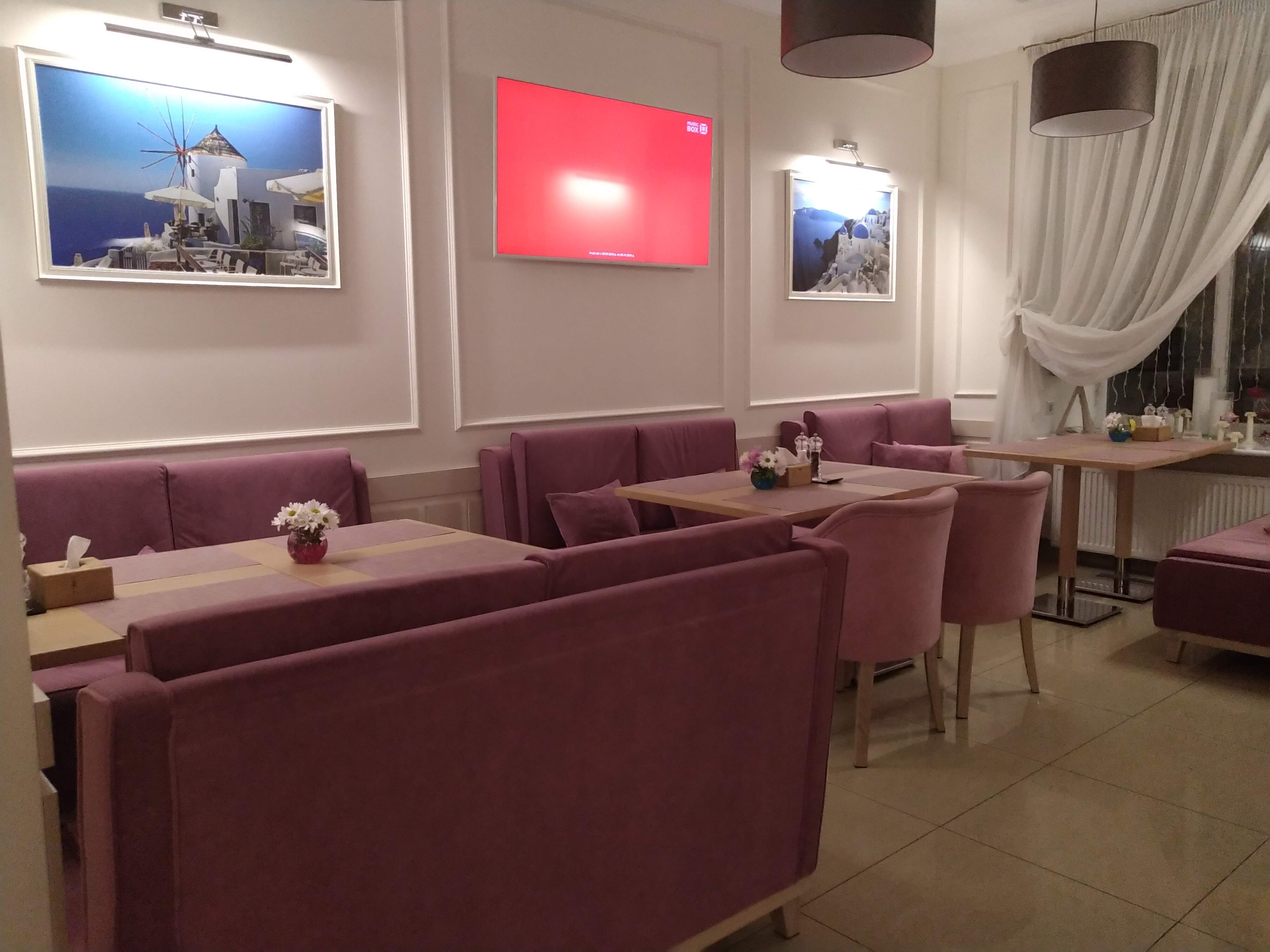 Restaurant 52 image 9