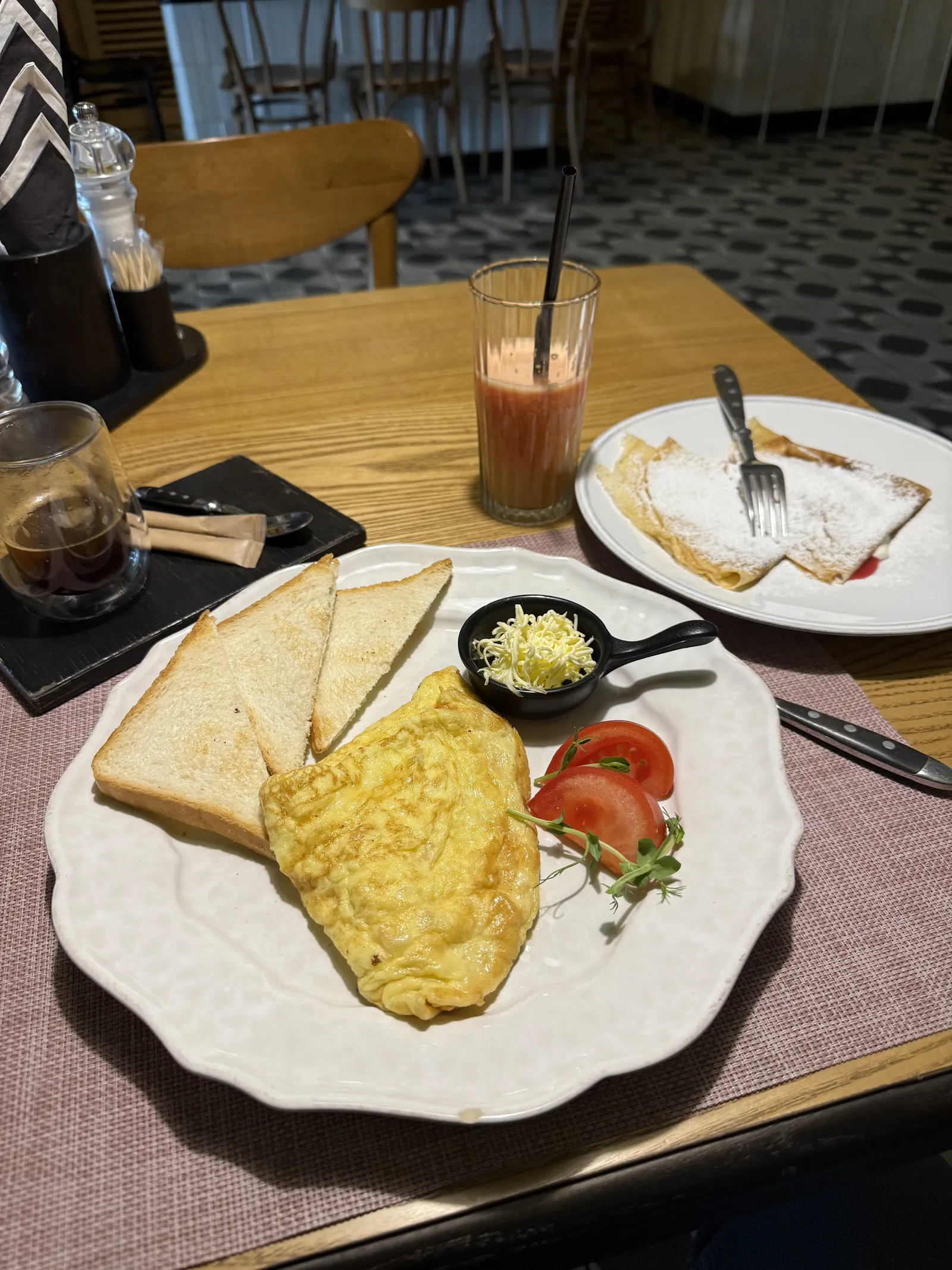 Restaurant 52 image 10