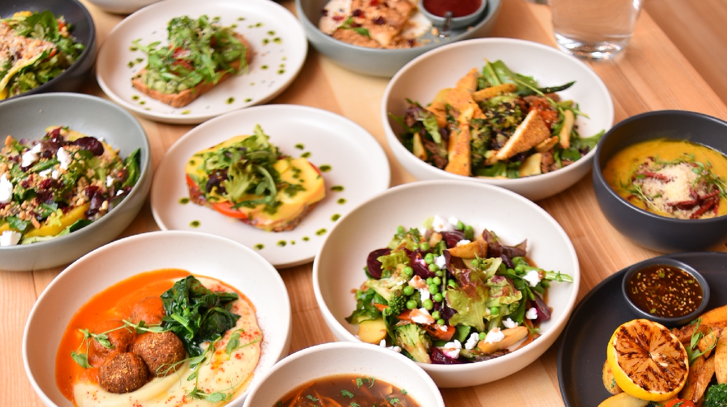 VITARY vegan&healthy cafe image 2