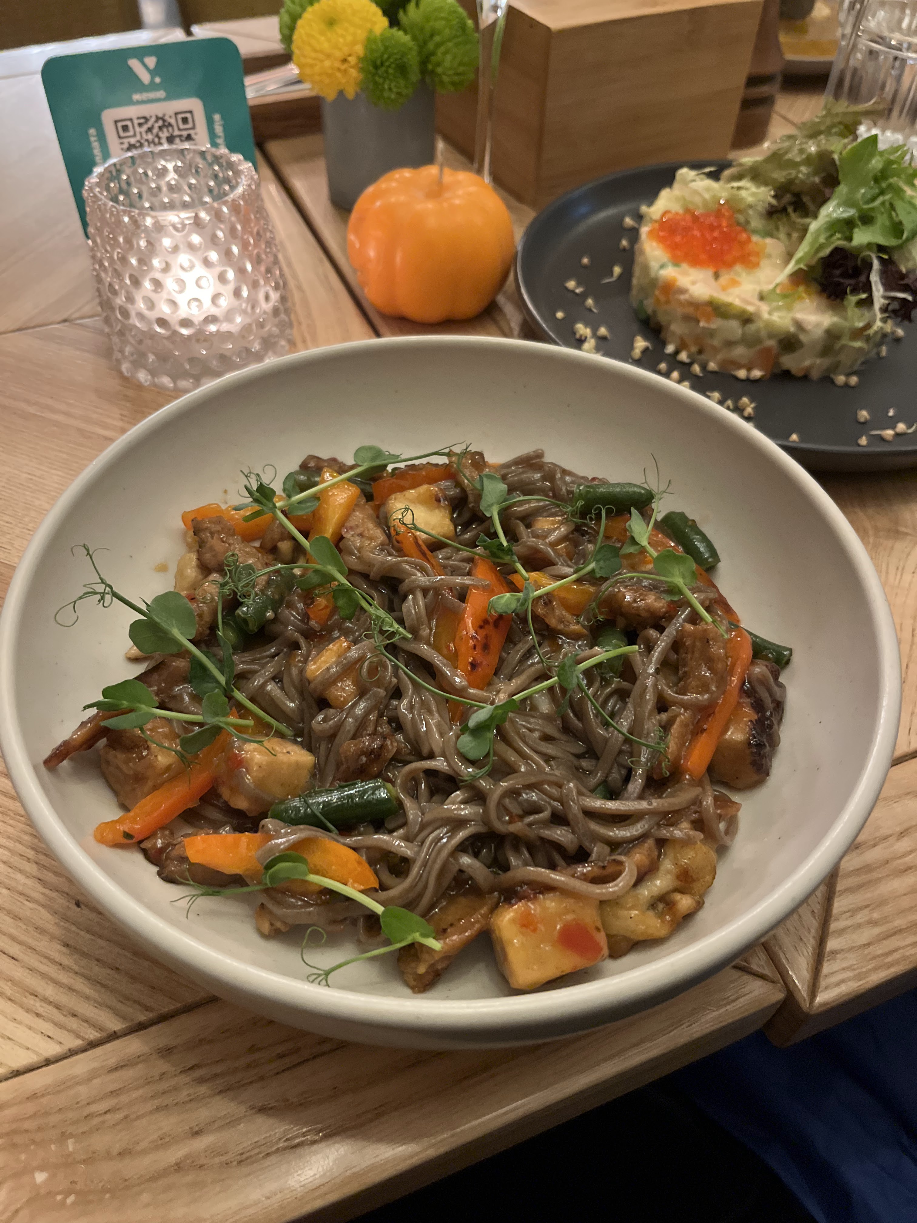 VITARY vegan&healthy cafe image 8