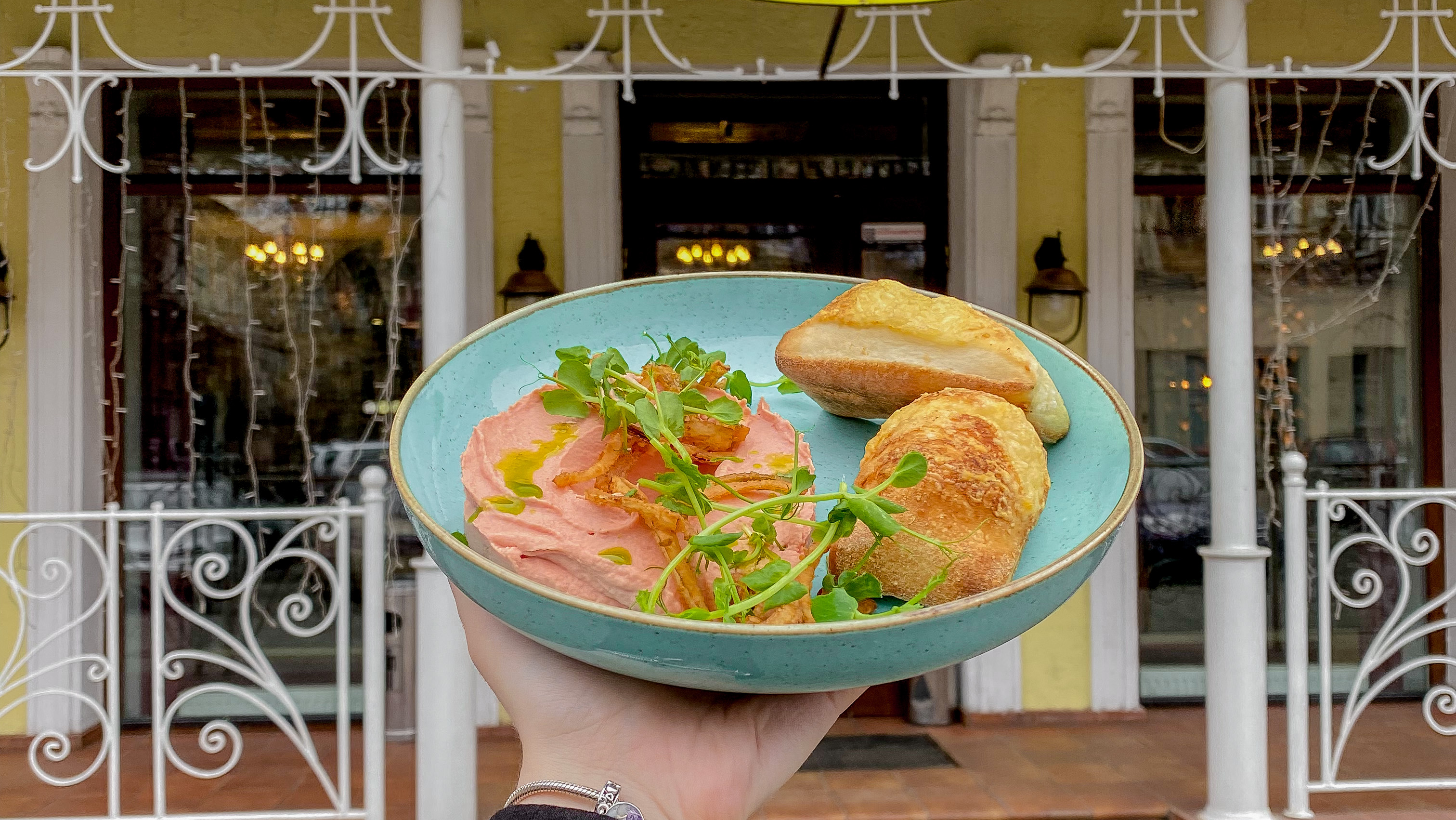 Italiiskyi Kvartal image 2