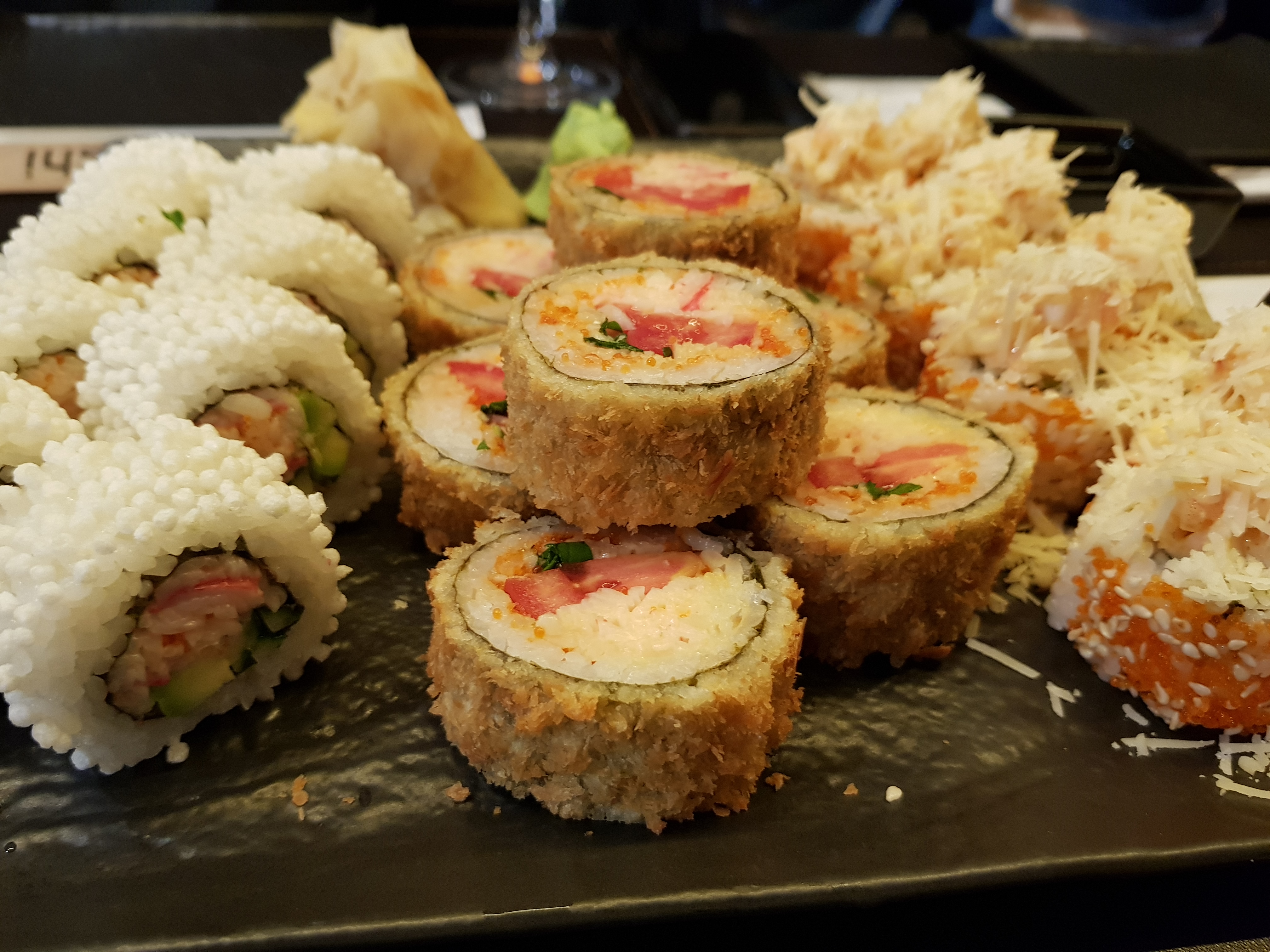 NAVI sushi bar image 5