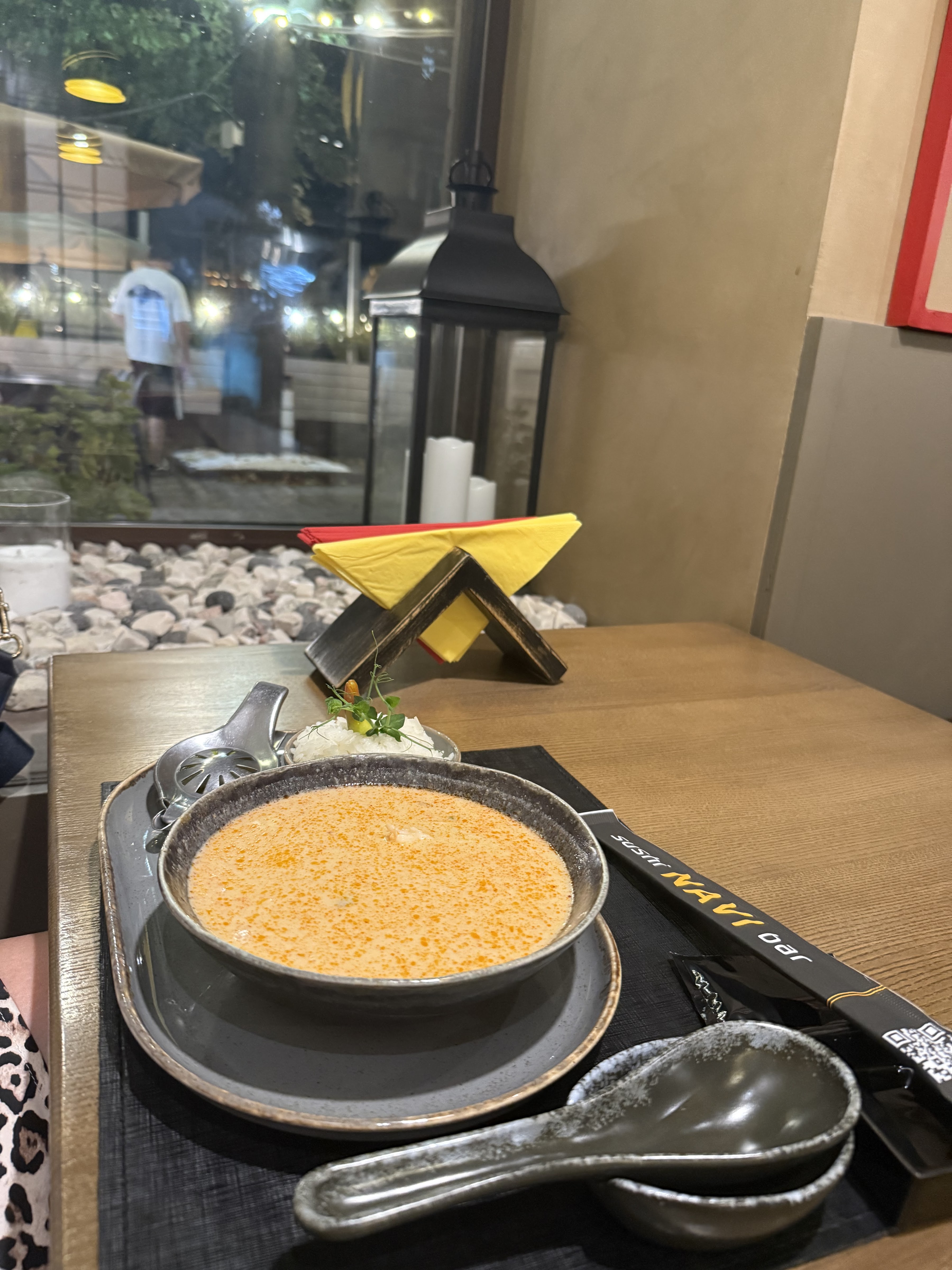 NAVI sushi bar image 8