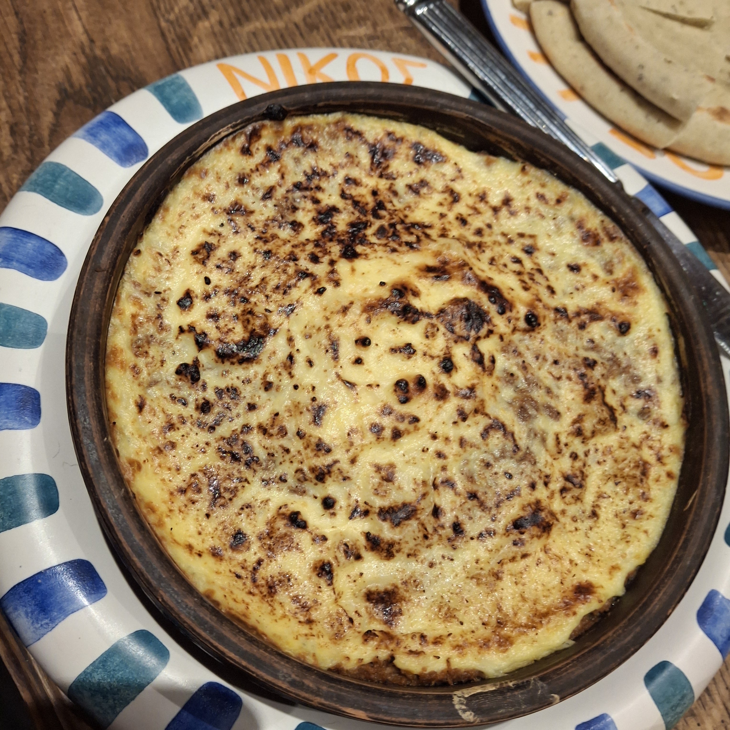 Nikos Greek Bistro image 7