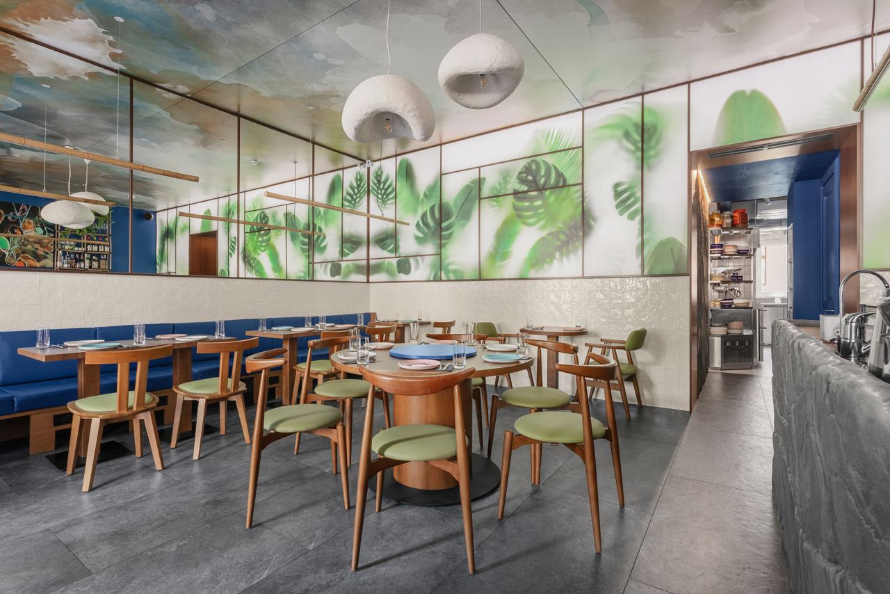 Yourz Asia Bar image 3