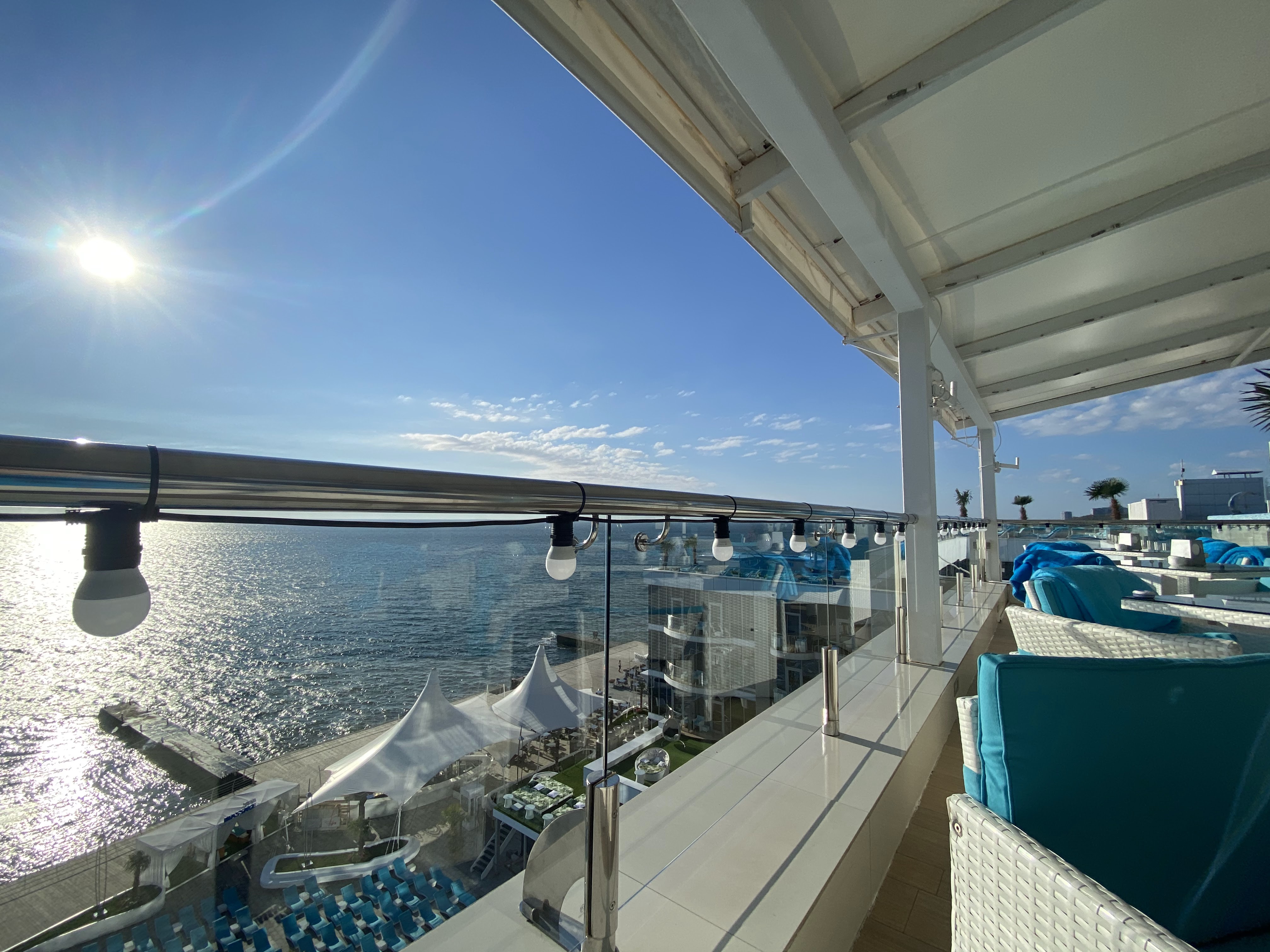 Panorama & Piano Bar image 10