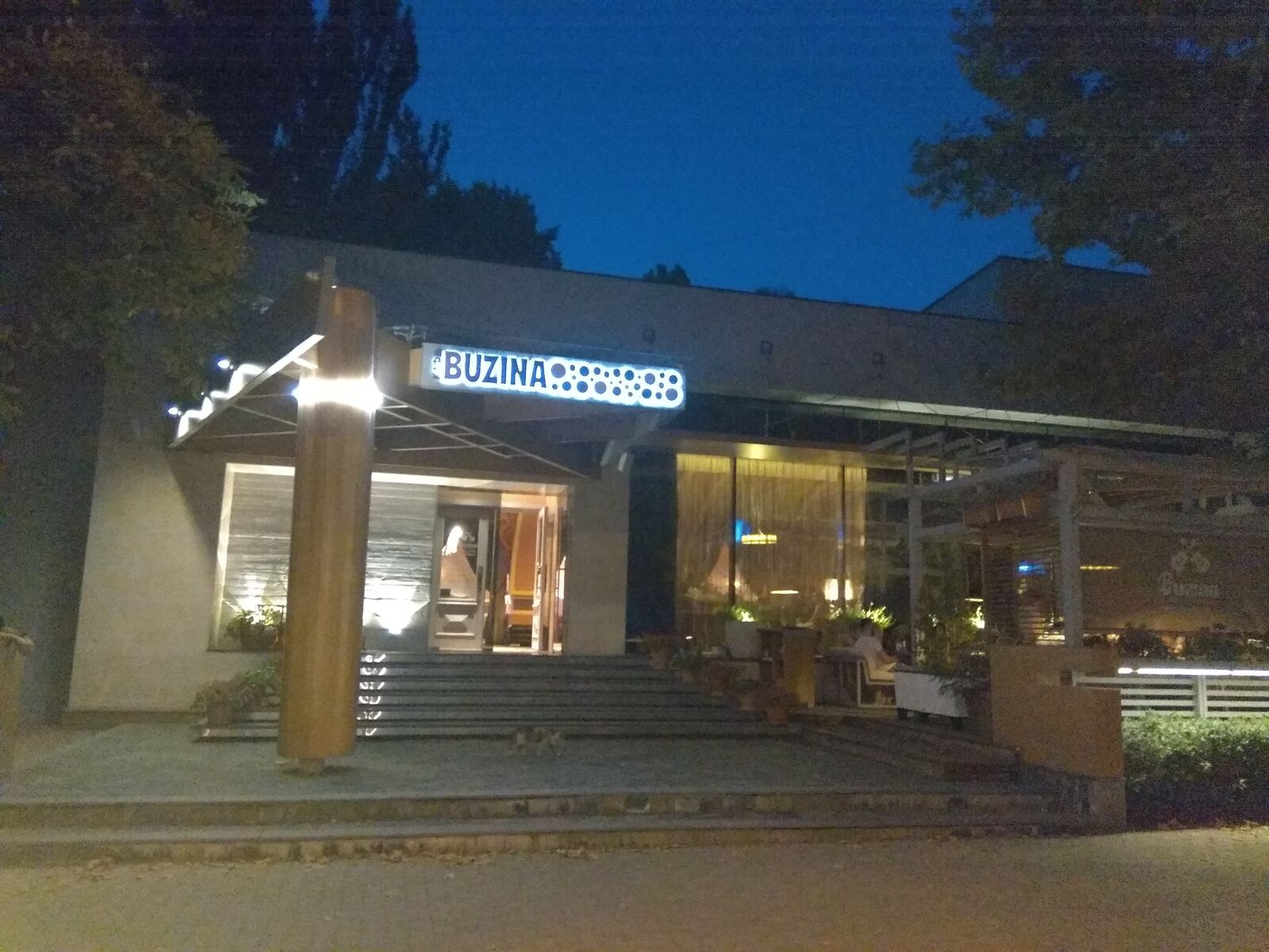 Buzina image 5