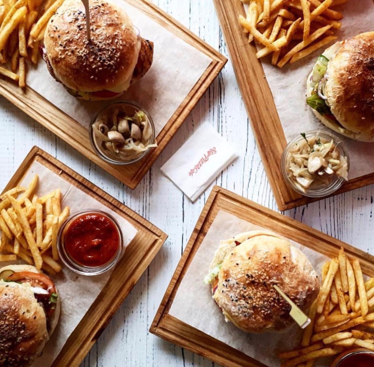 StarPizzaCafe image 2