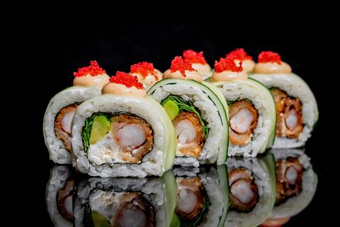 BUDUSUSHi - доставка суші + роли на винос image 2