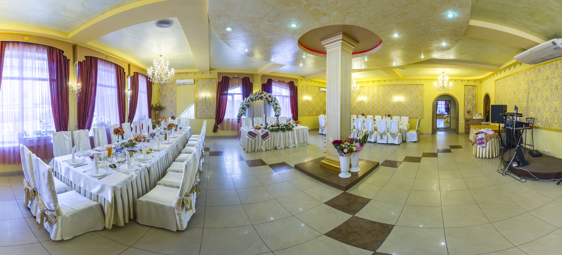 Restoran I Mini Hotelʹ Araks image 1