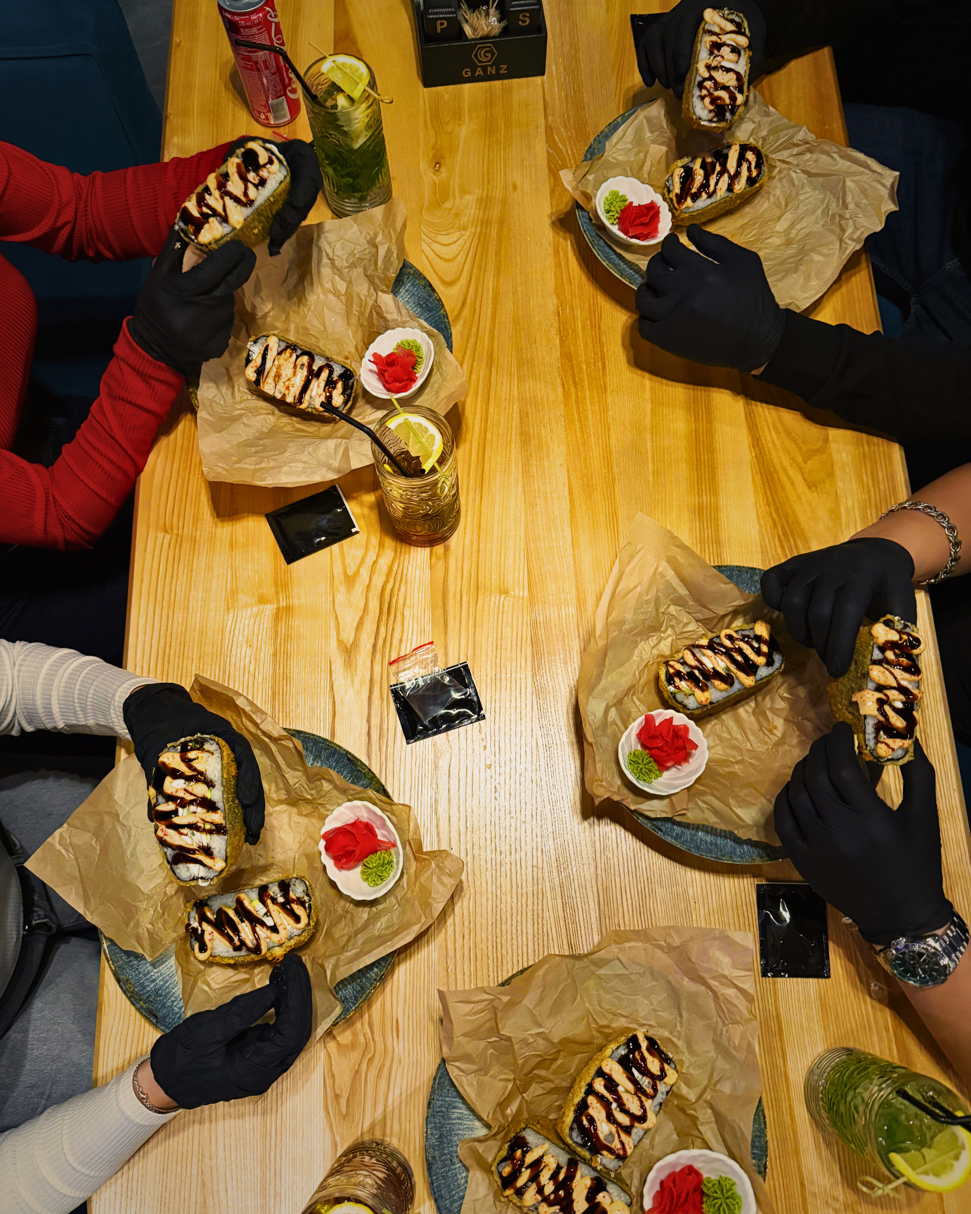 GANZ Restaurant | Lounge image 7