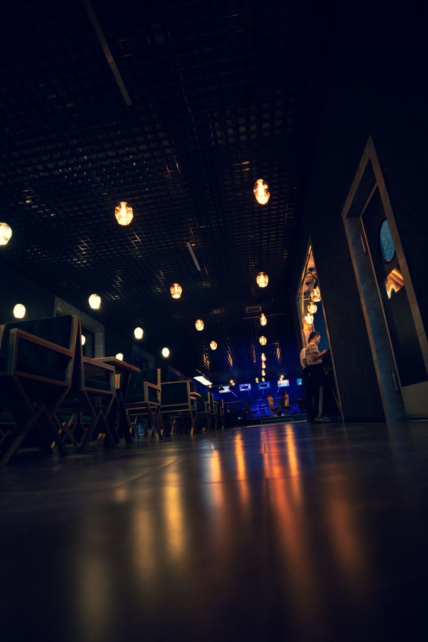 GANZ Restaurant | Lounge image 9