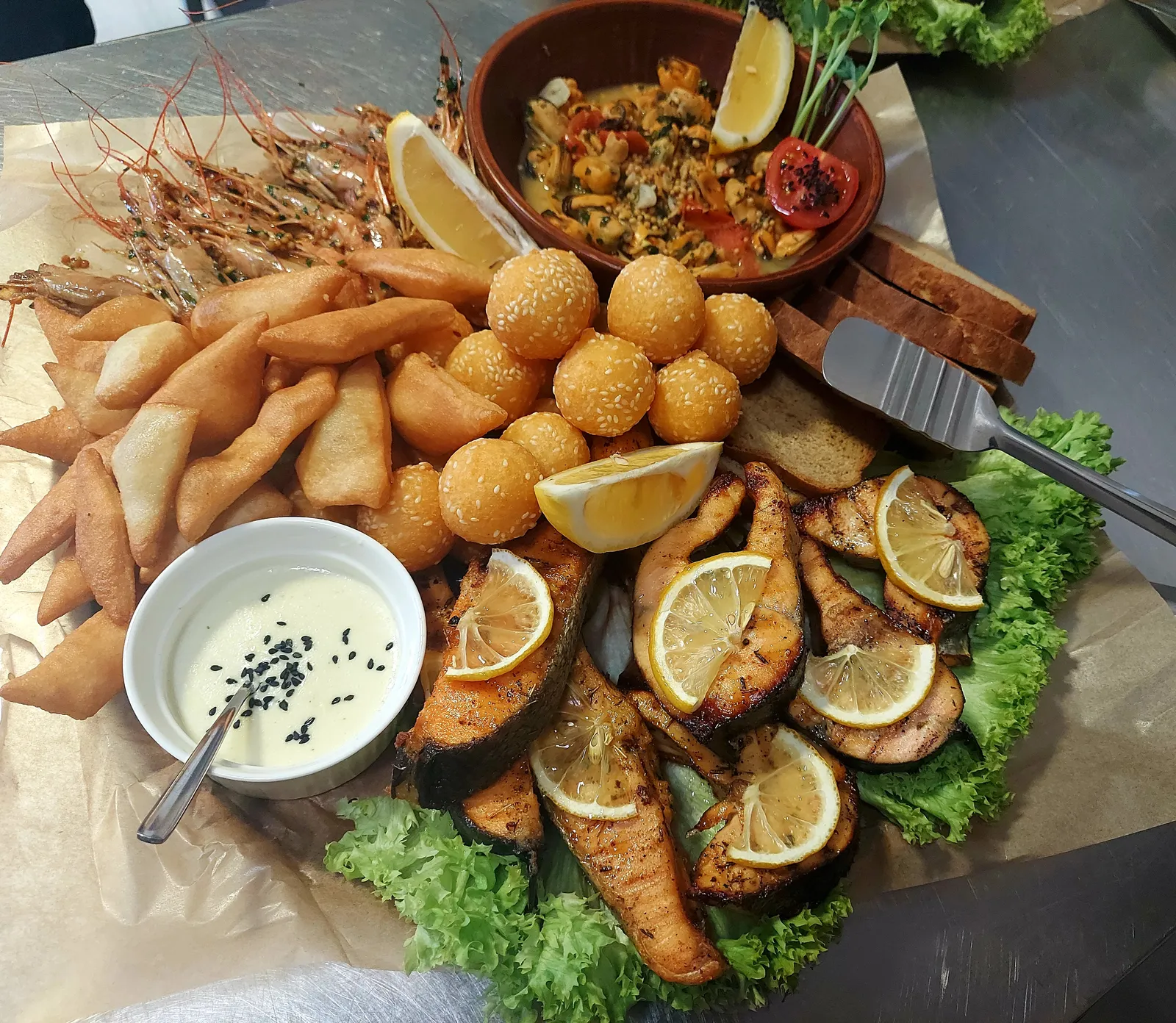 SAVORI_RESTAURANT image 2