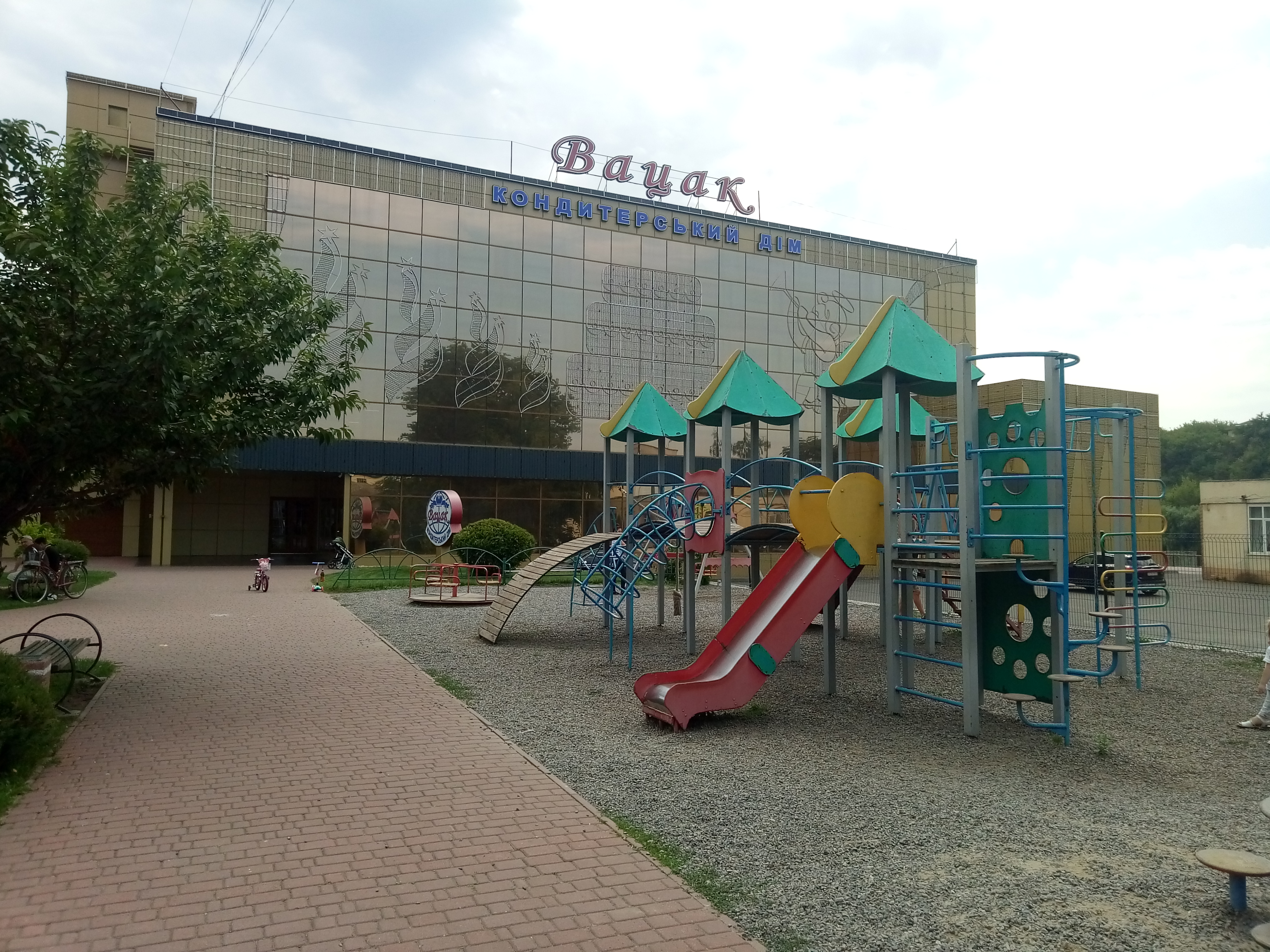 Petro-Palats image 6