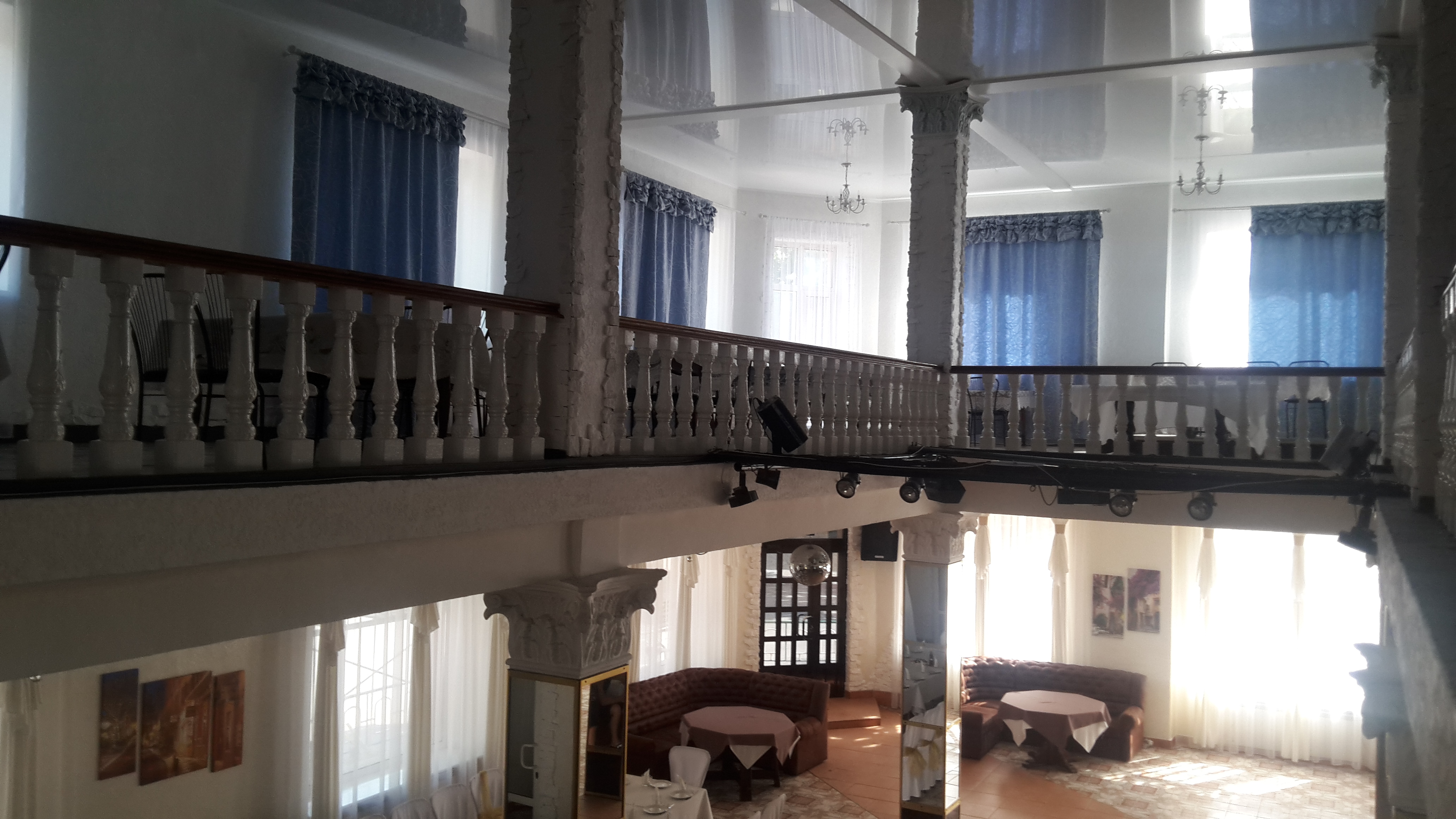 Petro-Palats image 8