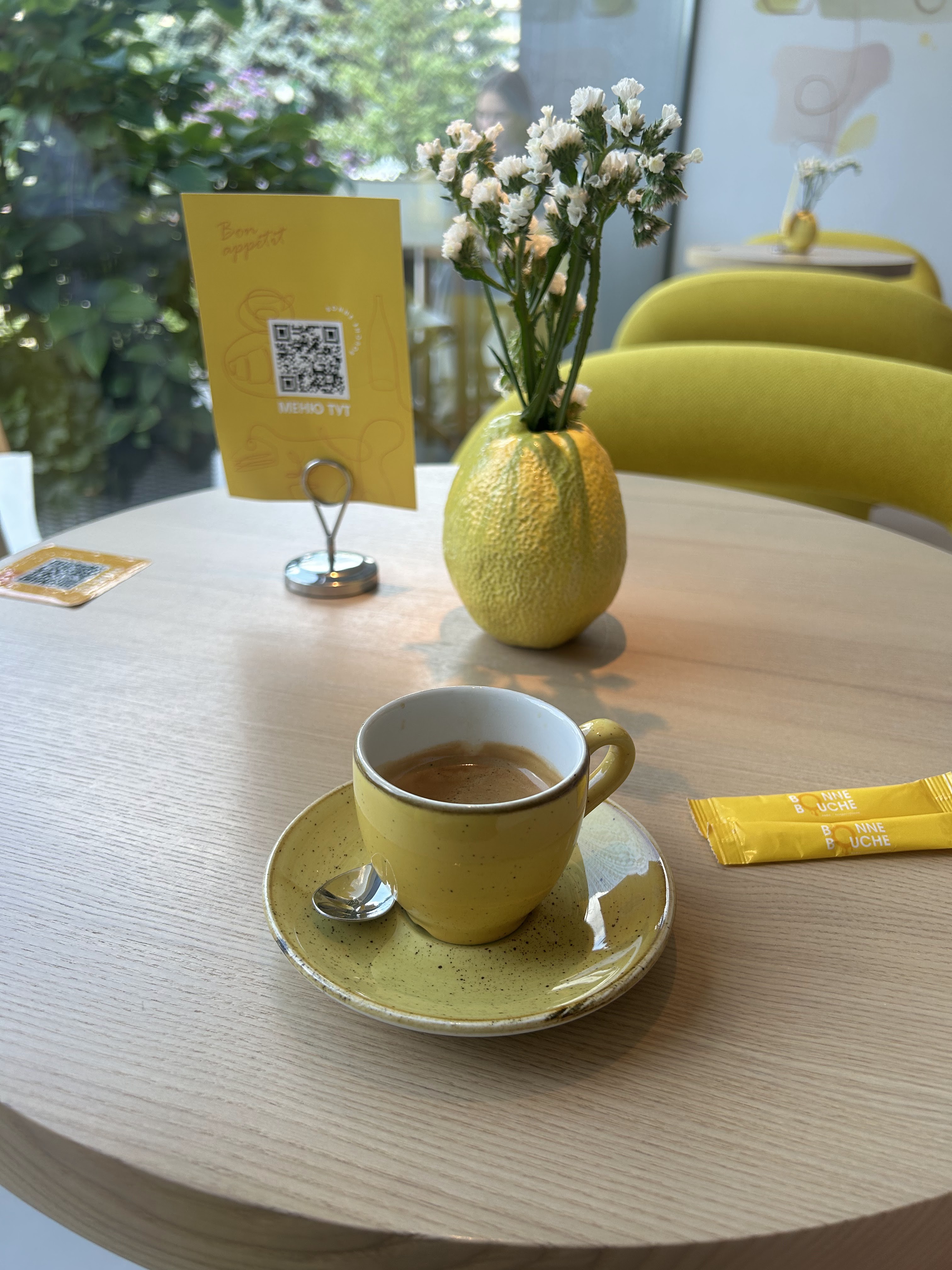 Bonne Bouche image 8