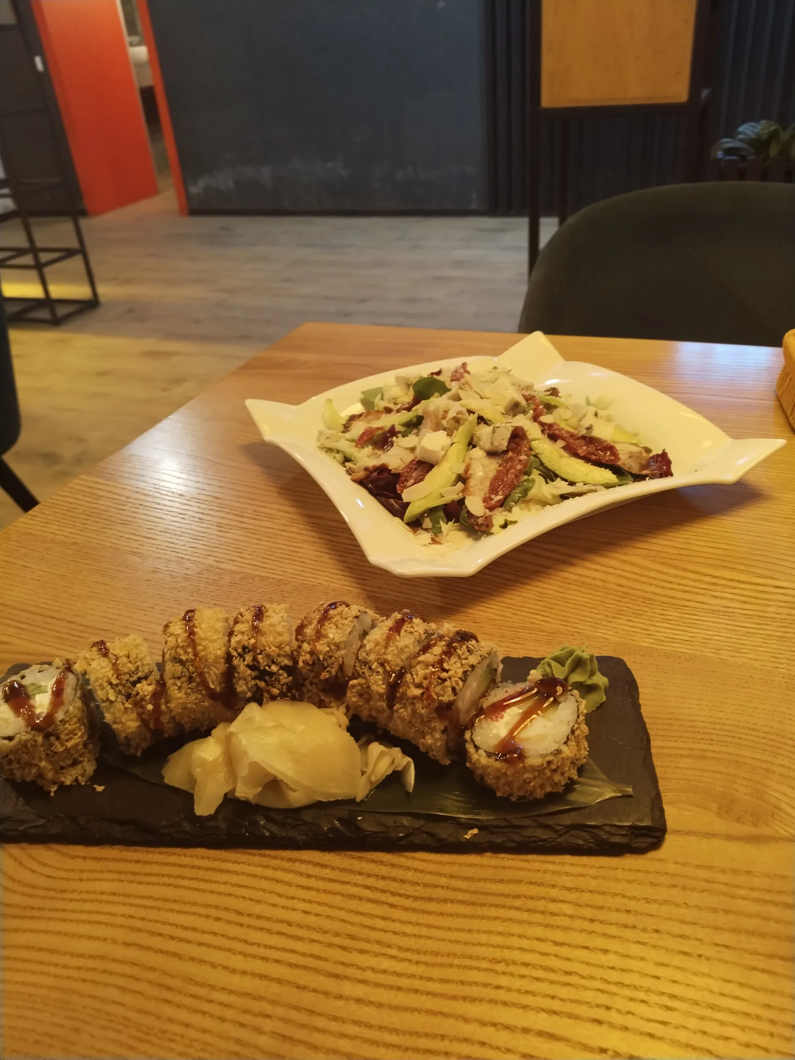 ROYAL Pizza|Sushi Шаргород image 9