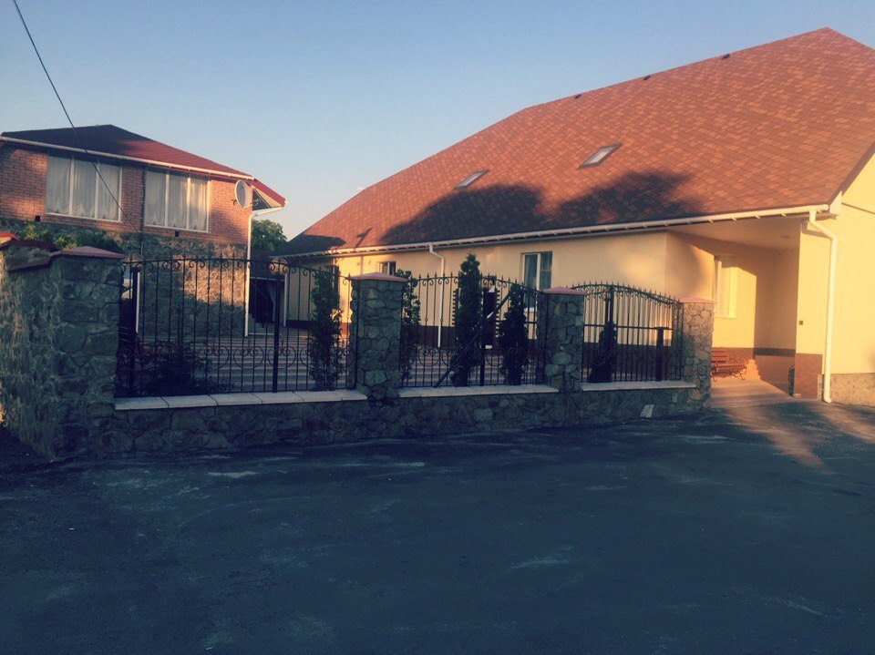 Hostynnyy Dvir image 10