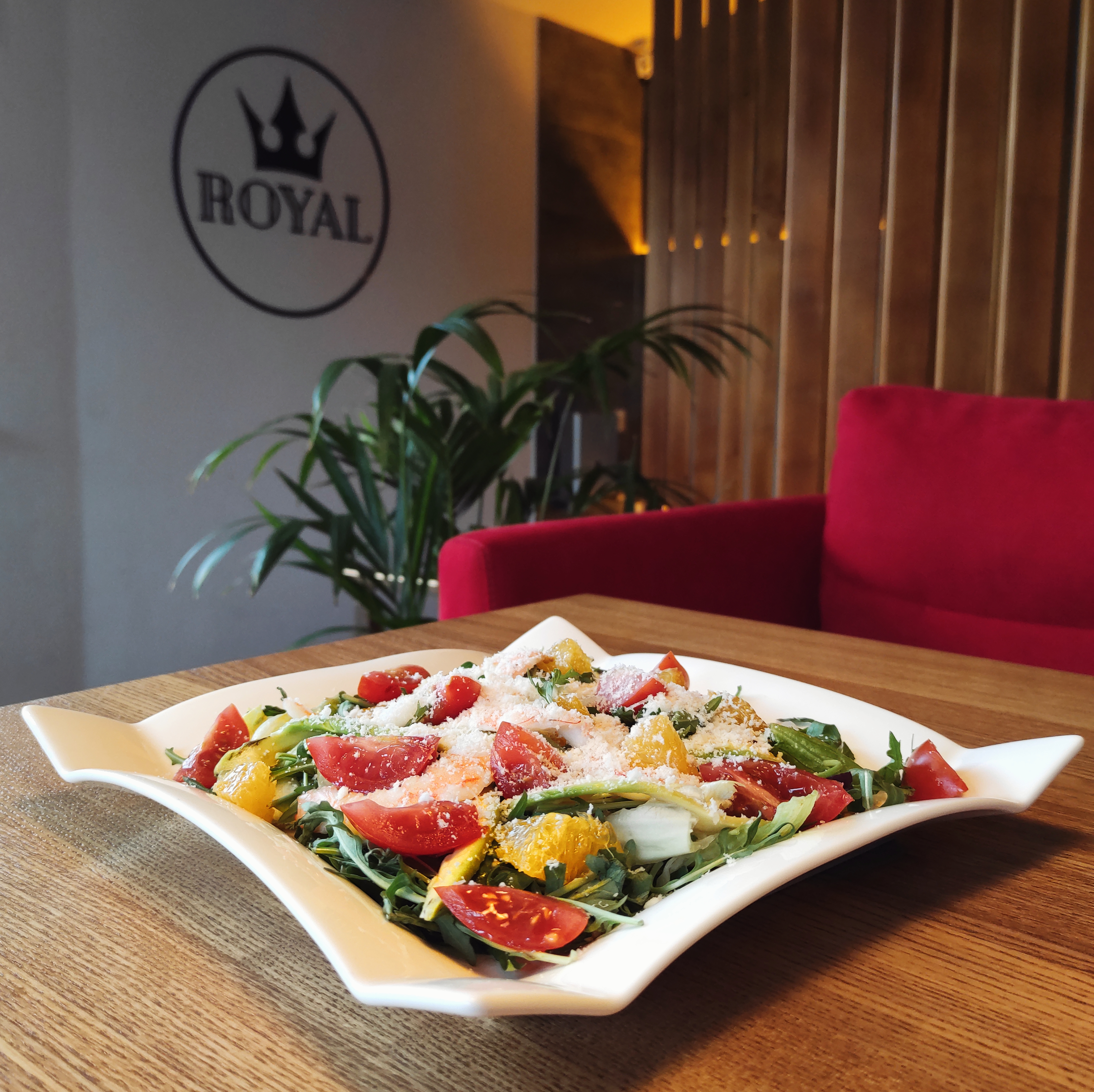 ROYAL Pizza|Sushi Томашпіль image 5