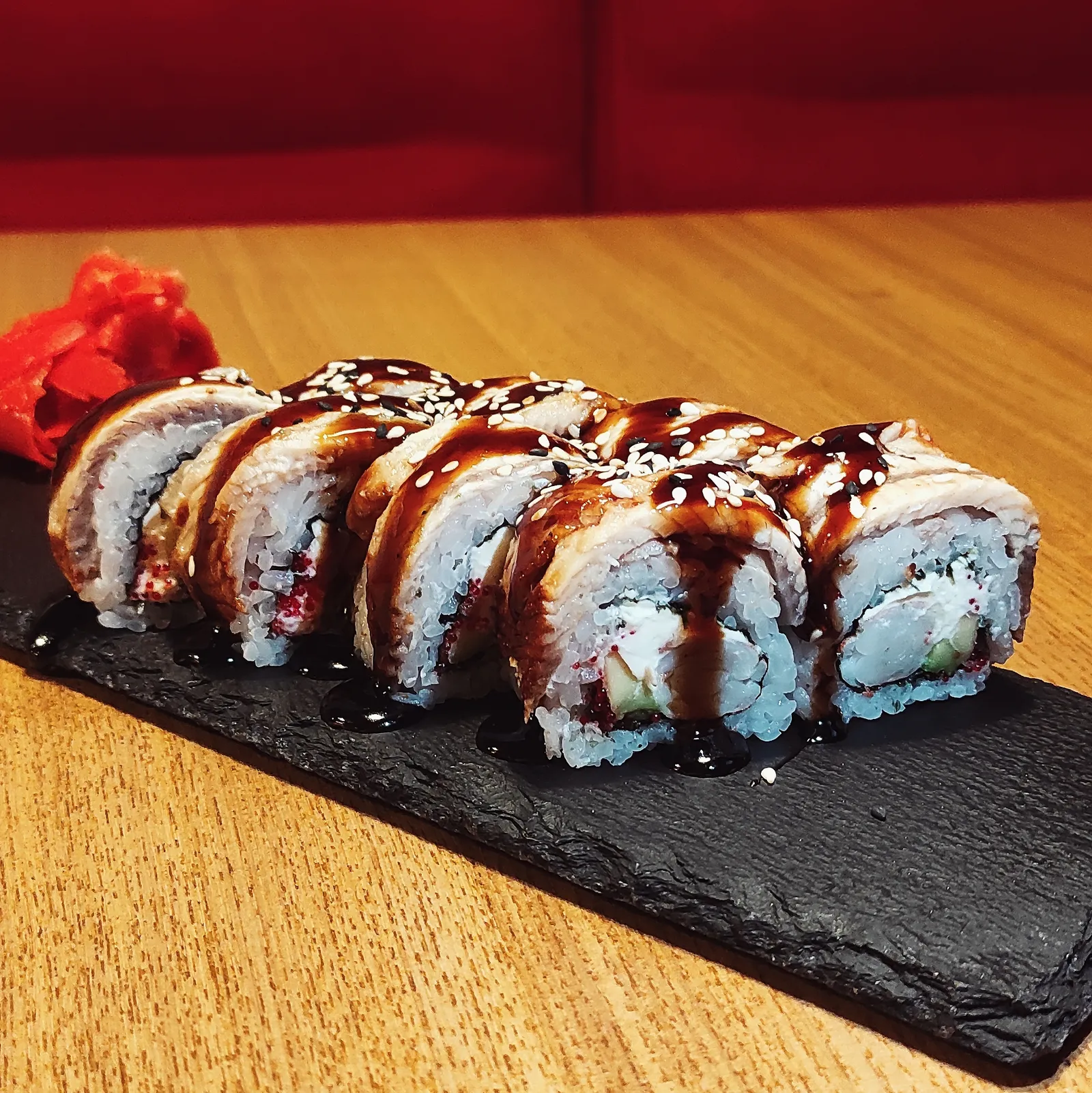 ROYAL Pizza|Sushi Томашпіль image 6