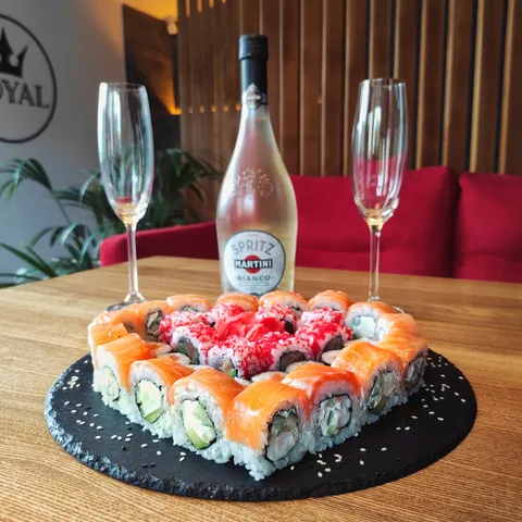 ROYAL Pizza|Sushi Томашпіль image 8