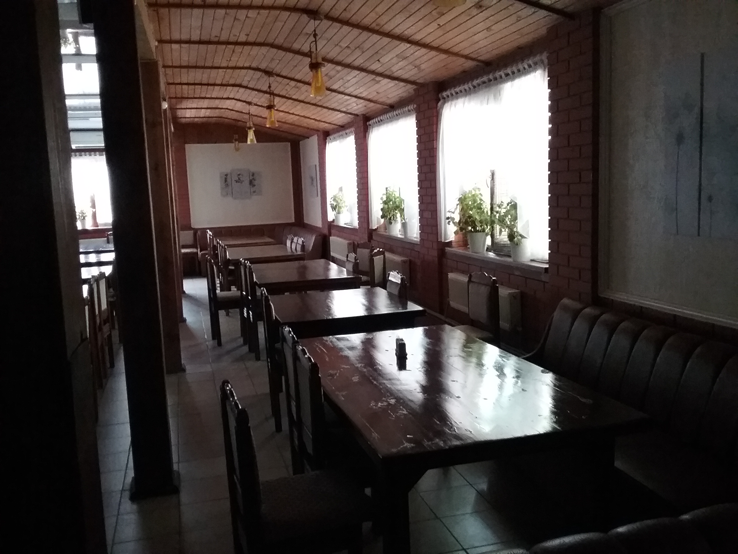 Tavern "De Da" image 9