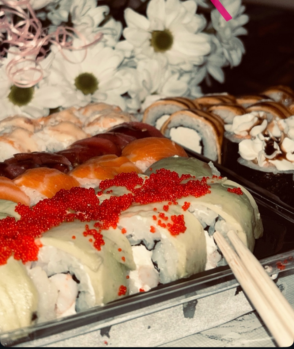 Osama sushi Подільськ image 9