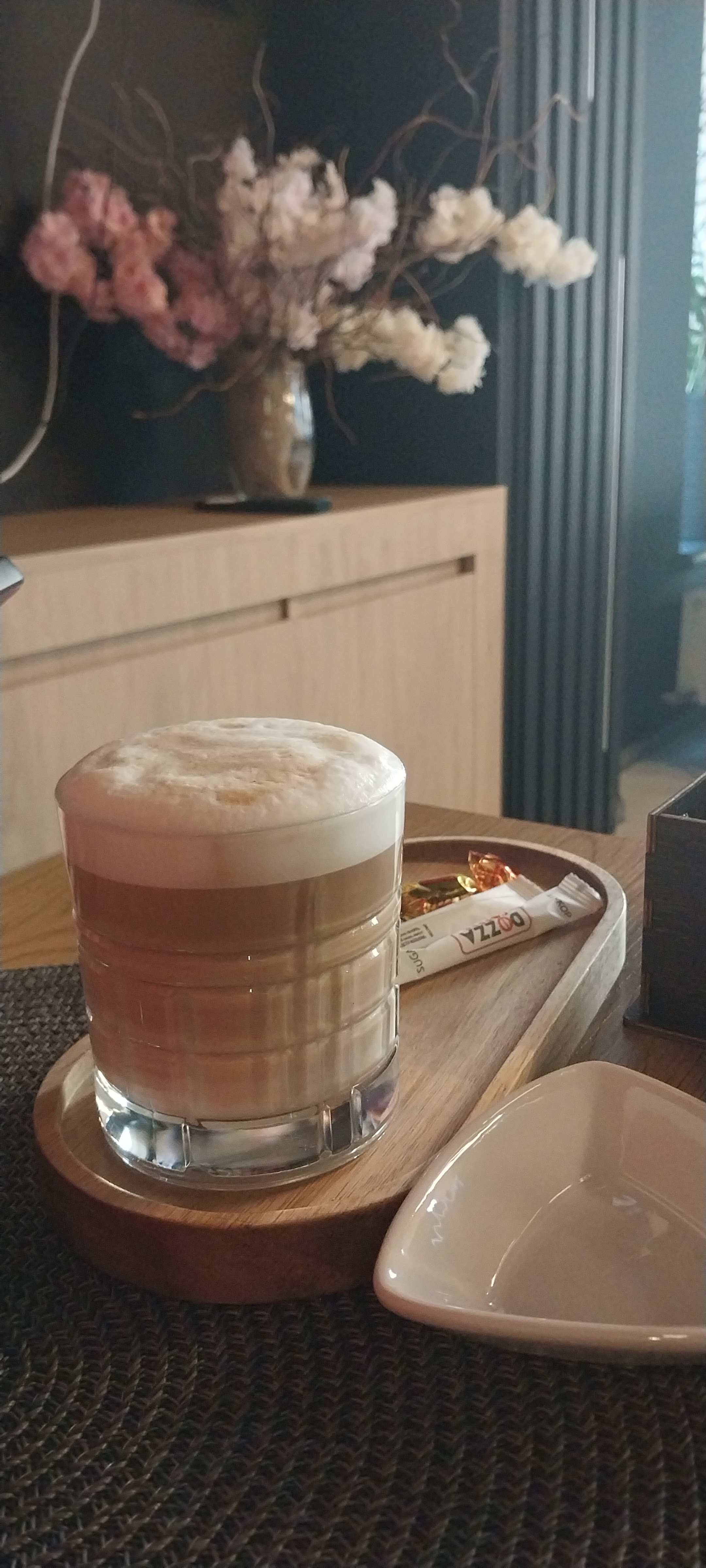 Sushi Bar Inʹ Yanʹ image 4