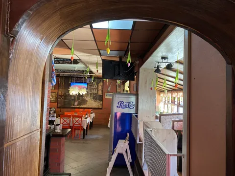 City Pizza image 5