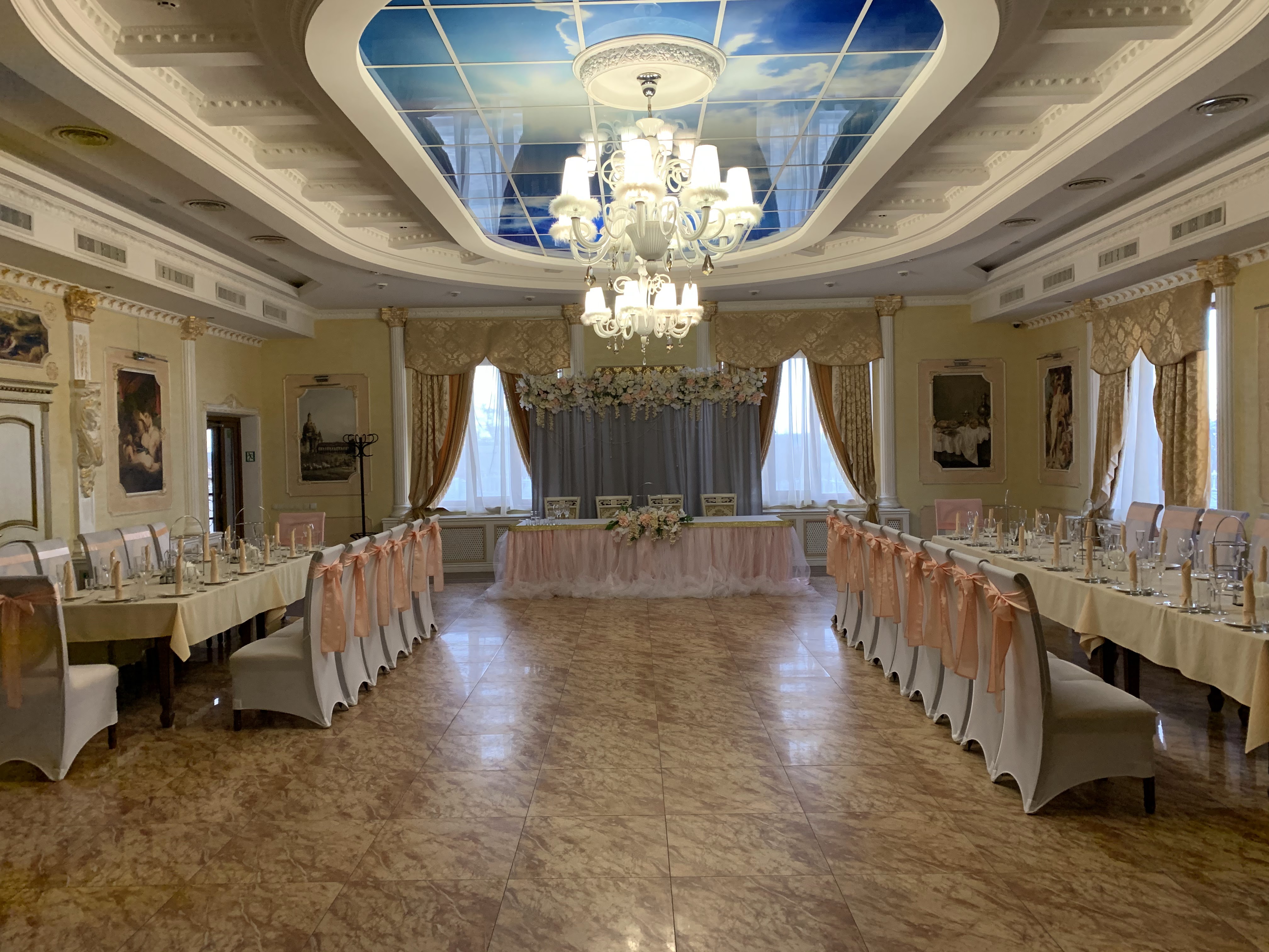 Zayizhdzhyy Dvir image 3