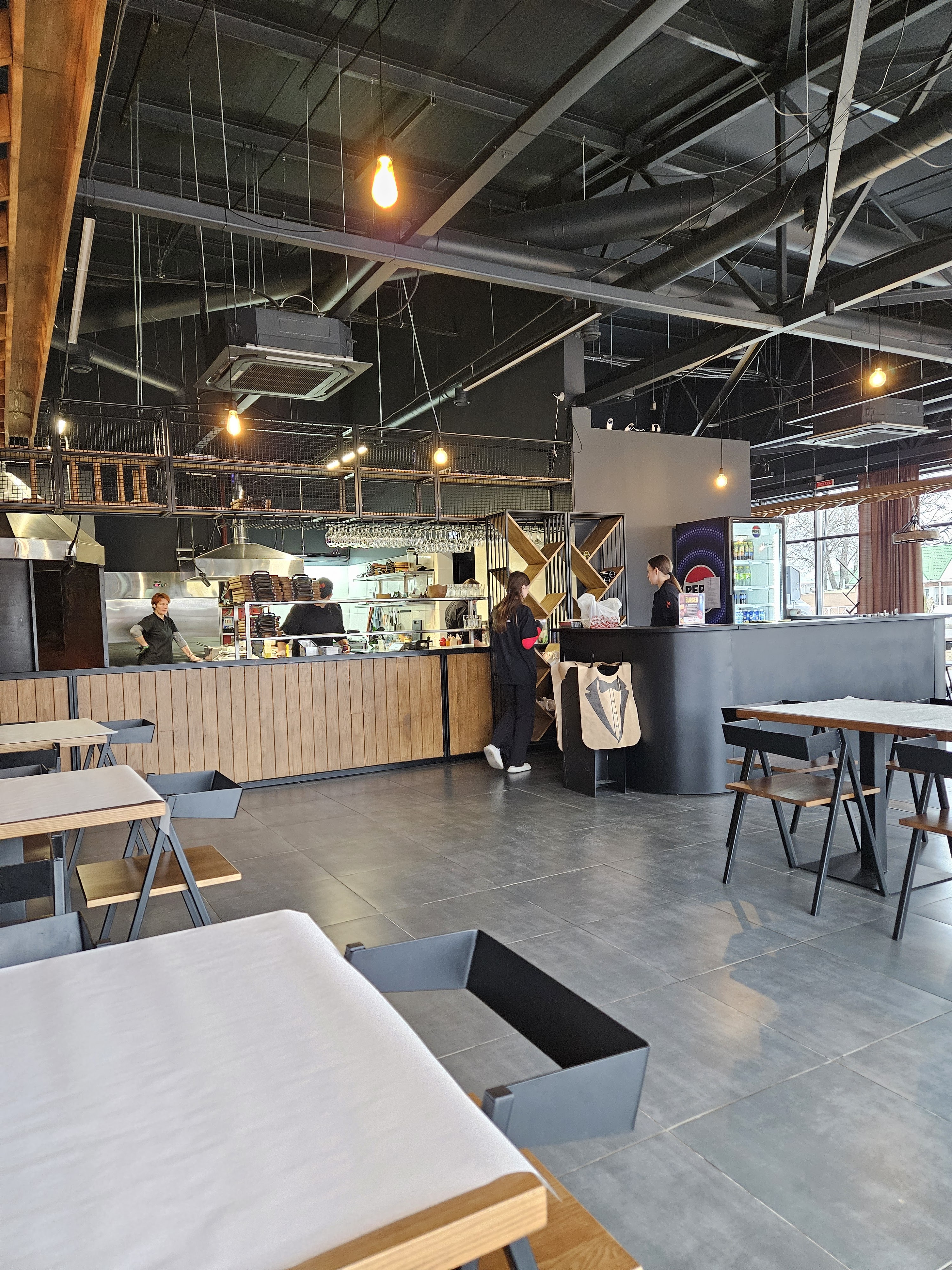 Lokatsiya Reber image 7