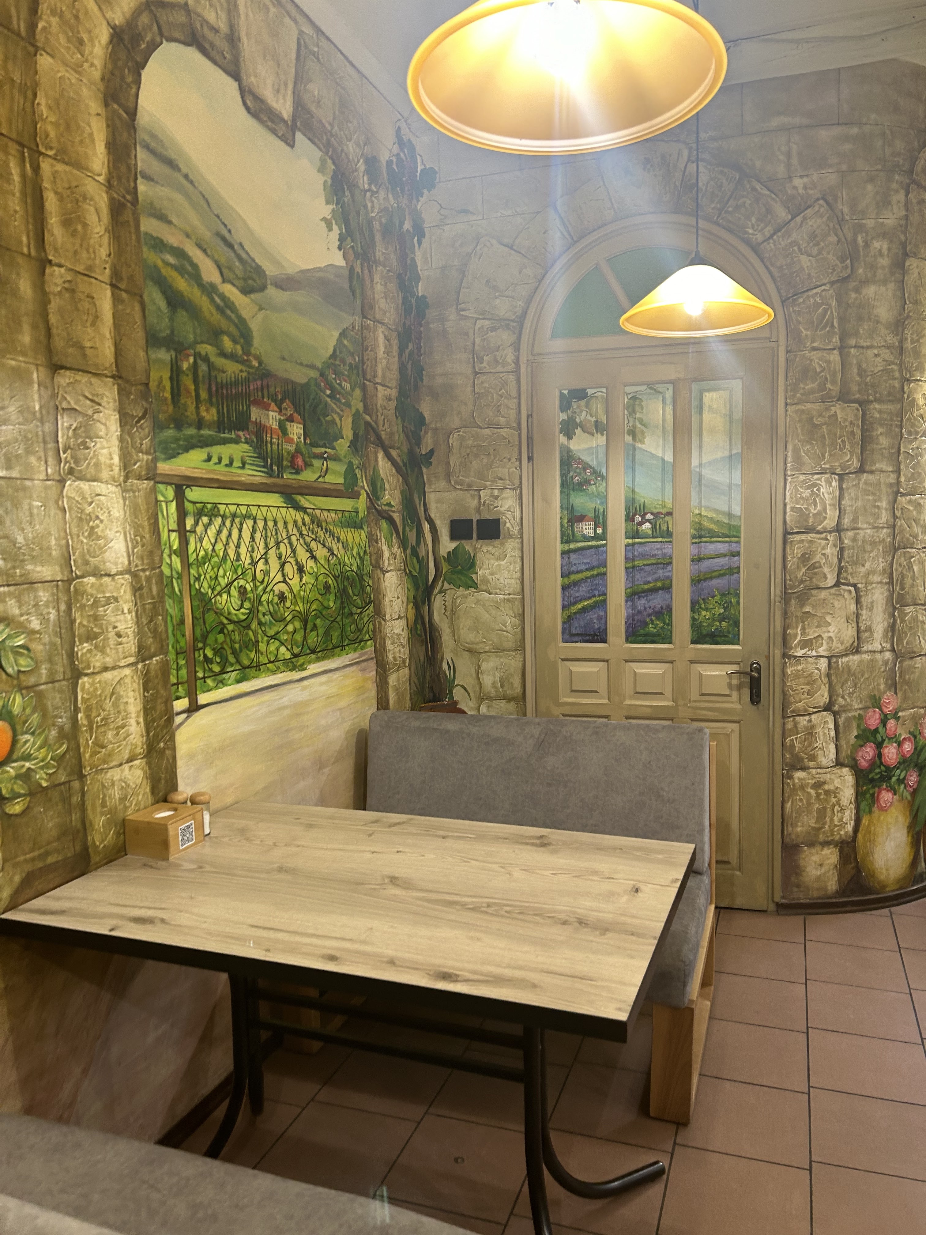 ресторація HYGGE image 1