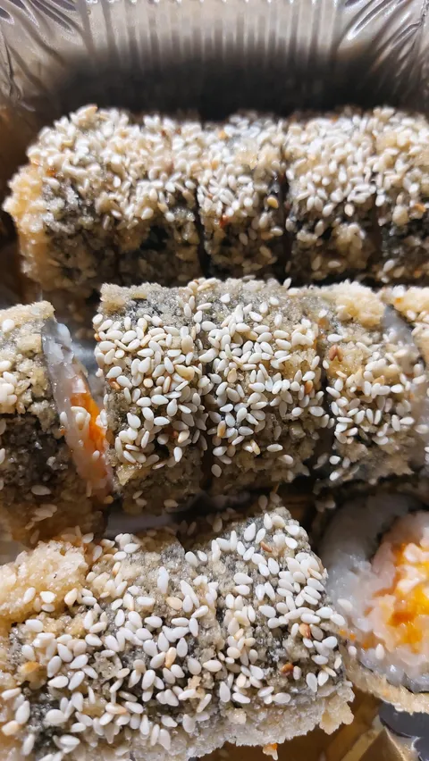 Misha-Sushi image 5