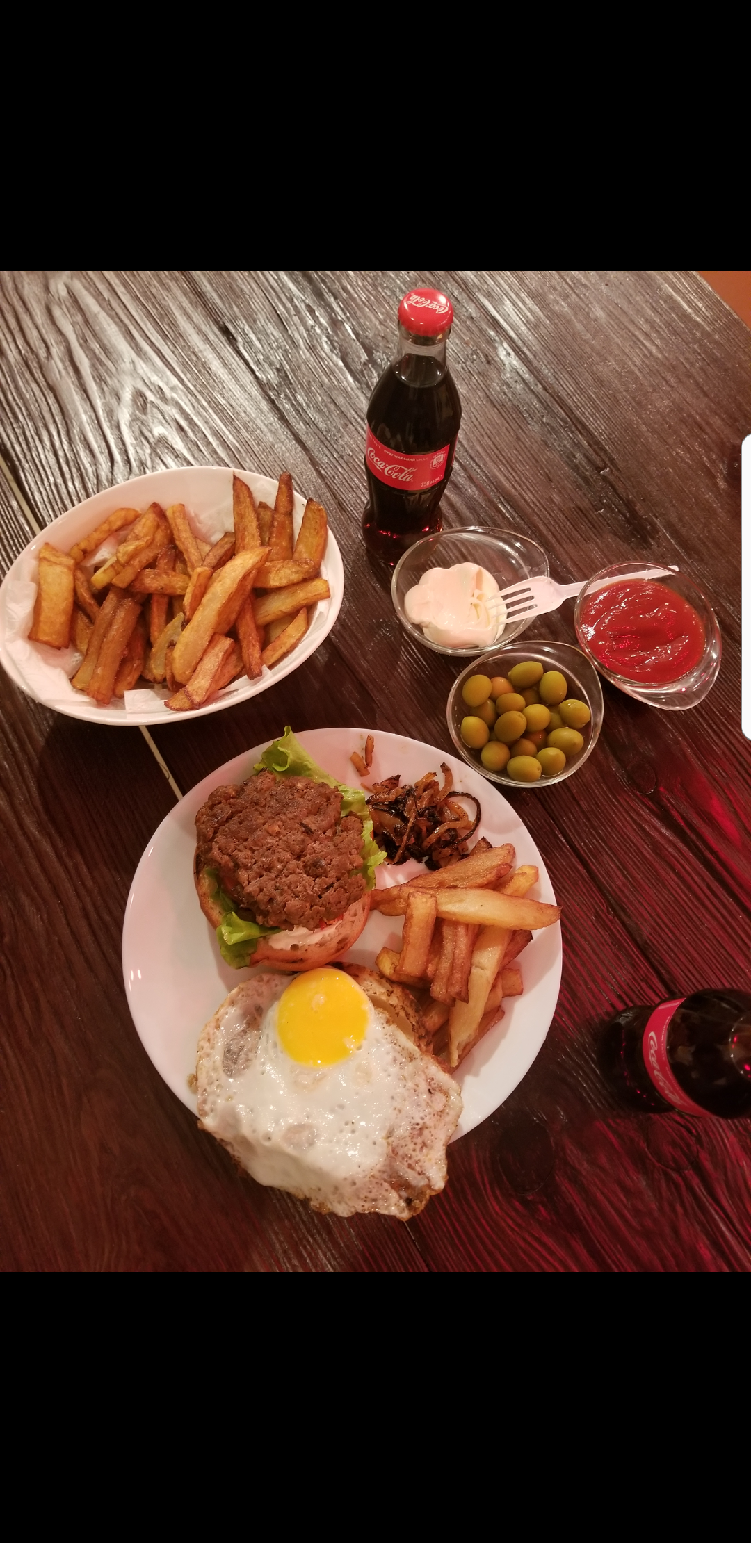 Dynya Ta Restoran image 2