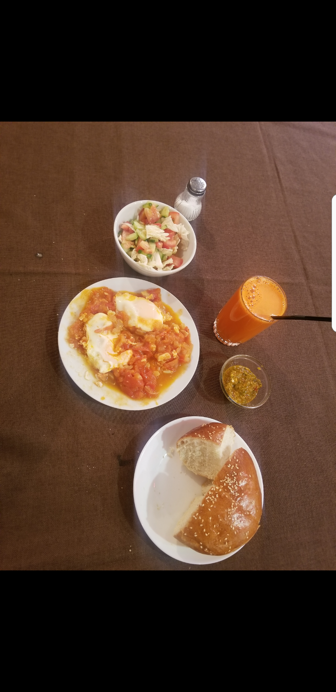 Dynya Ta Restoran image 3