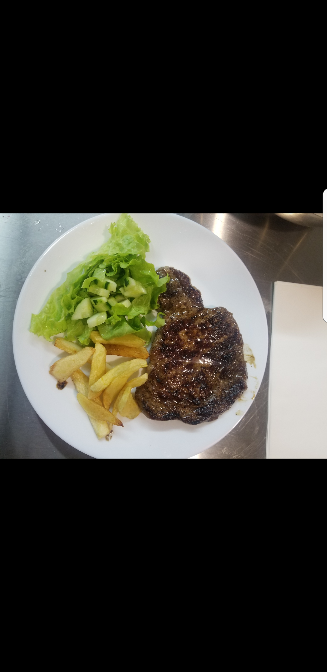 Dynya Ta Restoran image 4