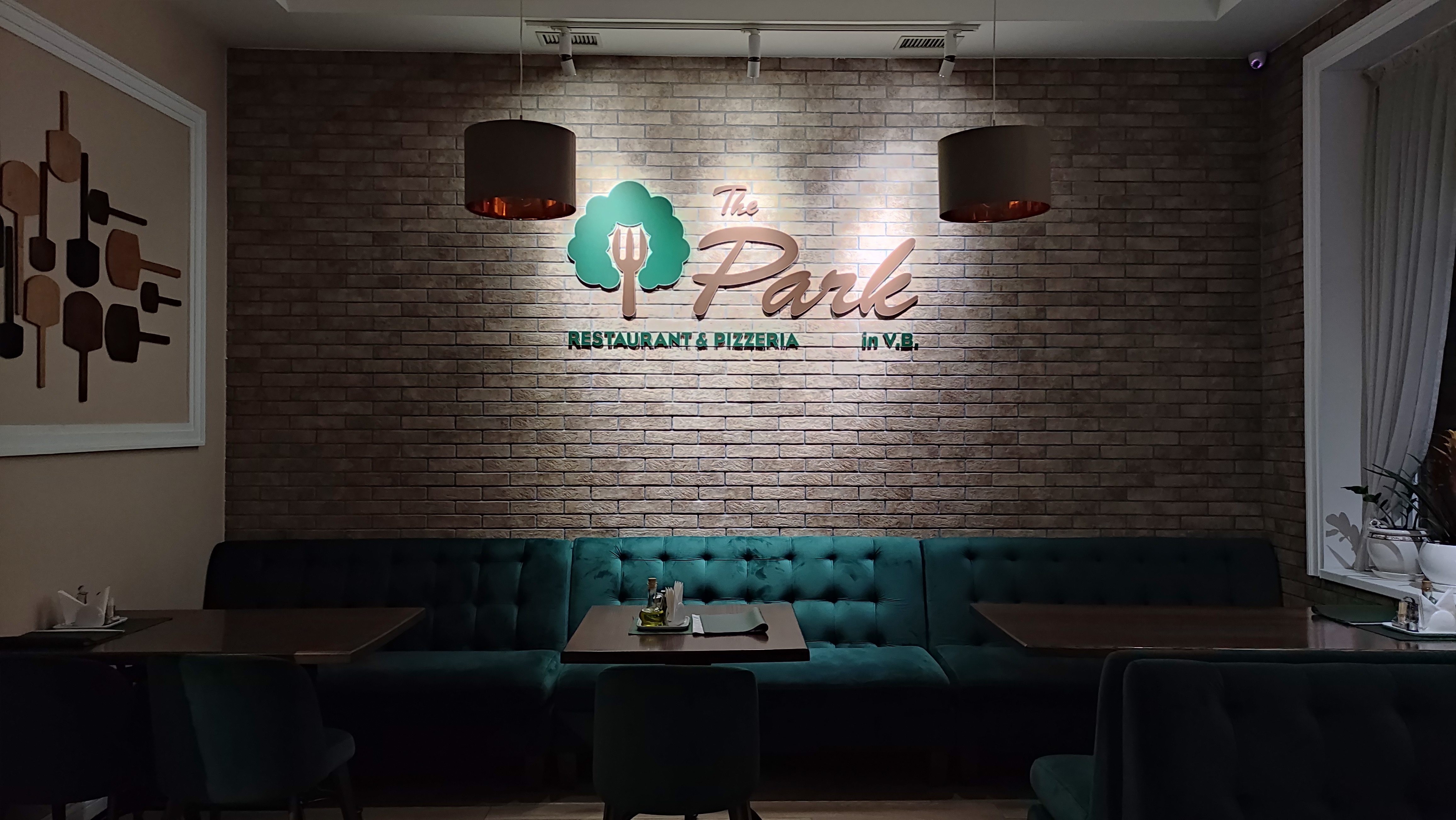 Ресторан & піцерія The Park in V.B. image 14