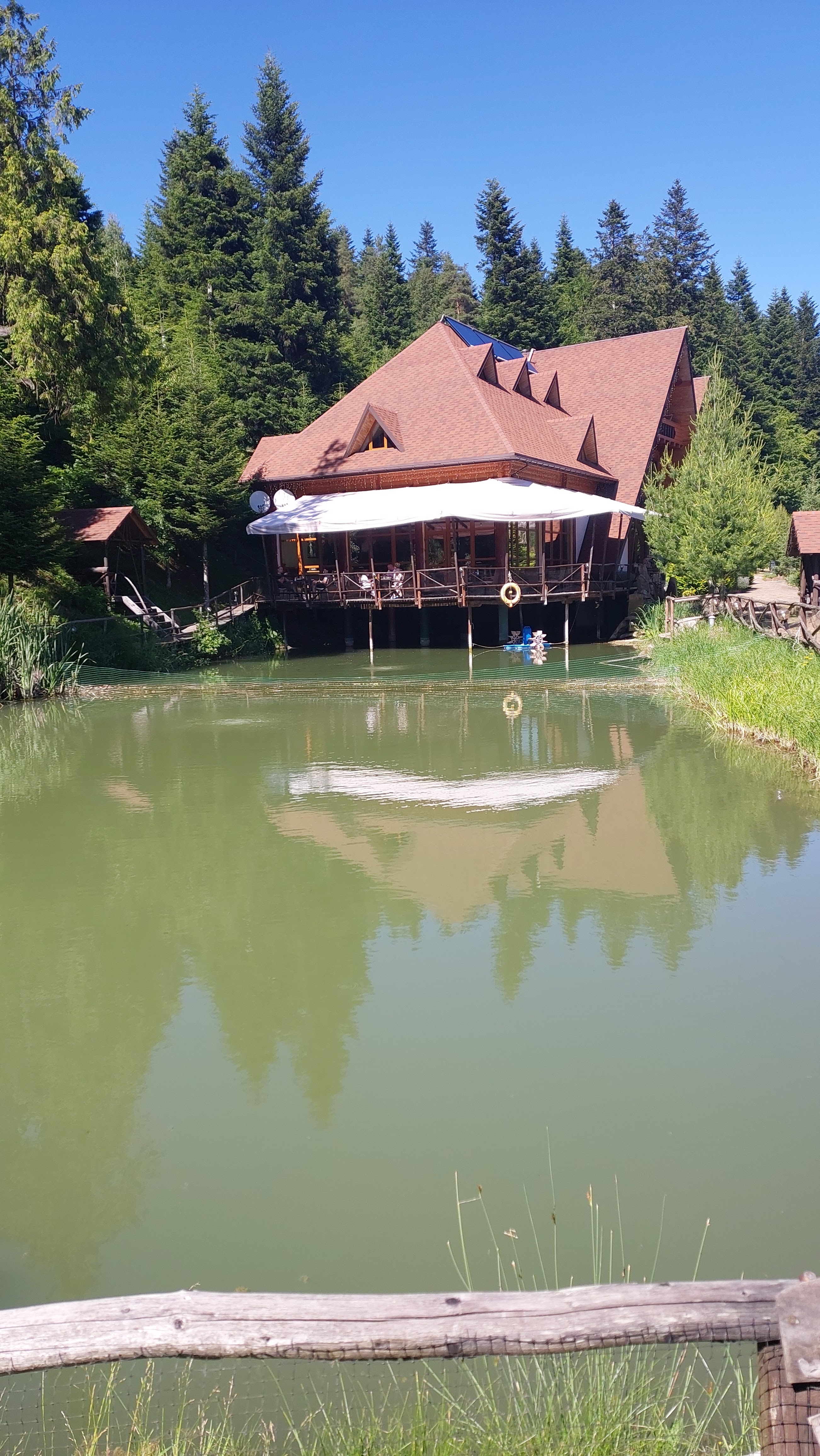 Restoran Osonnya Carpathians image 18