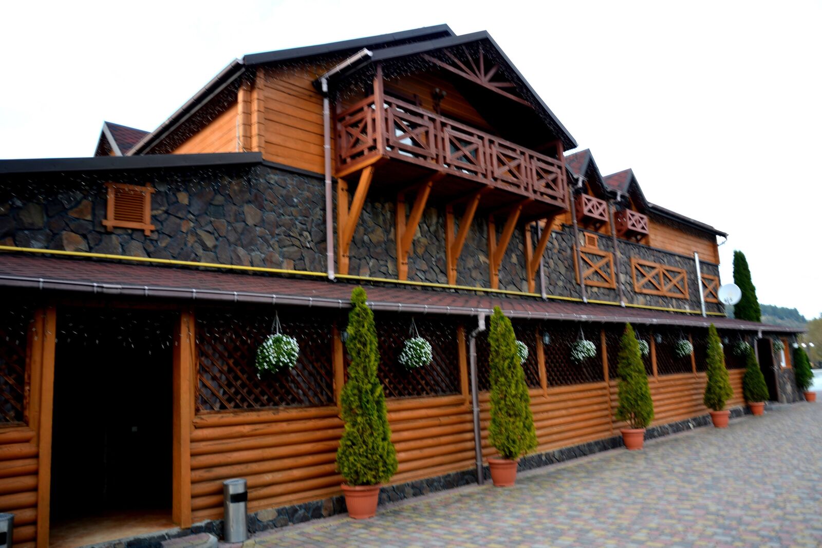 Restoranno-Vidpochynkovyy Kompleks "Striletsʹkyy Zamok" image 14