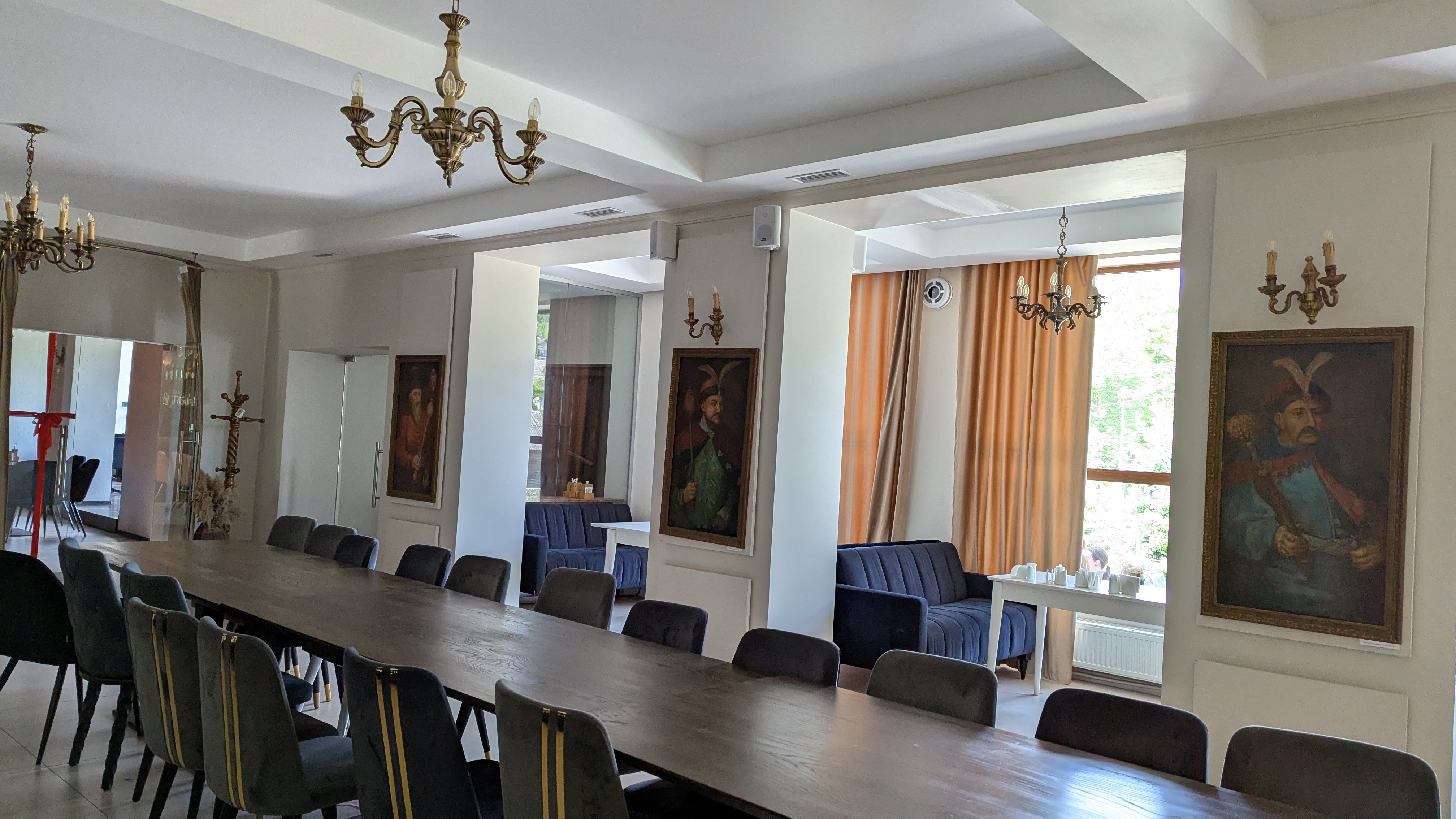 Ресторан KARPATY image 20