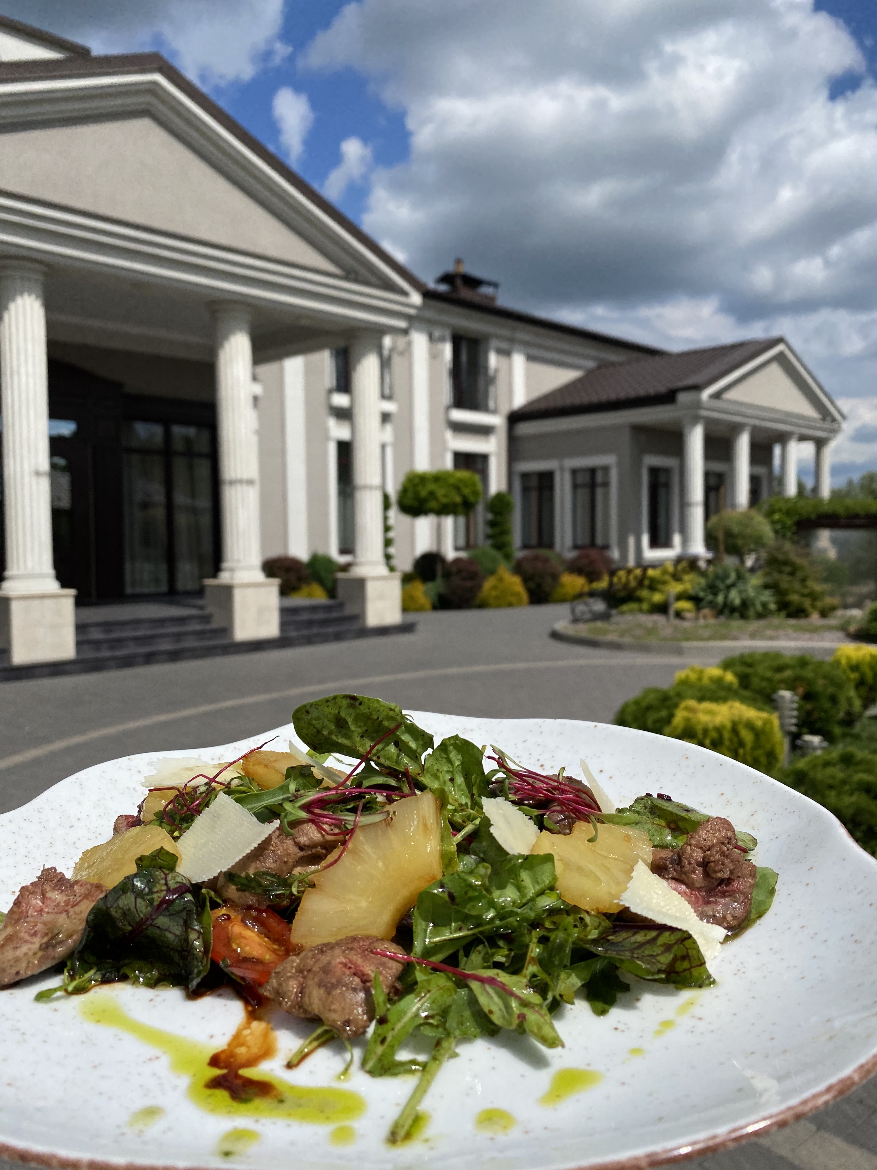 "Villa Grey" image 12